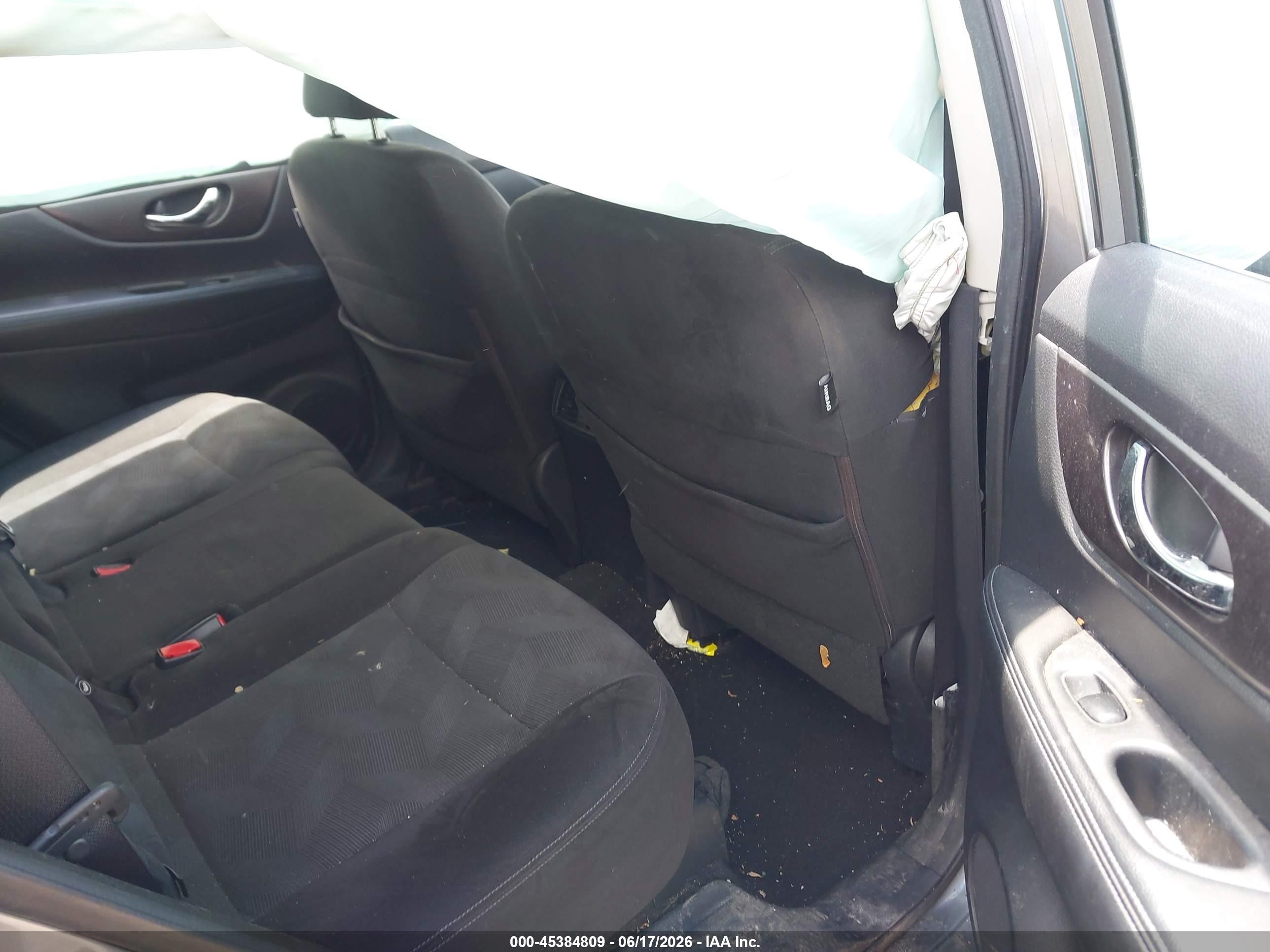 2015 Nissan Rogue S Gray vin: KNMAT2MV0FP547394
