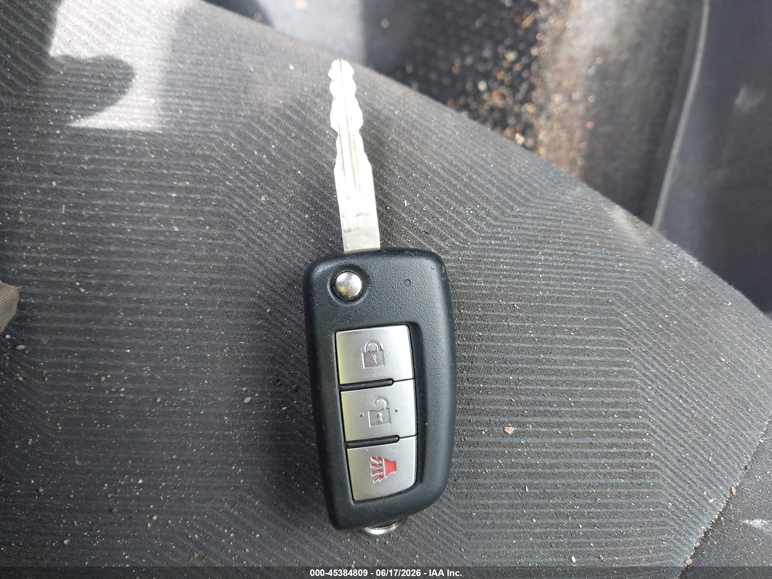2015 Nissan Rogue S Gray vin: KNMAT2MV0FP547394