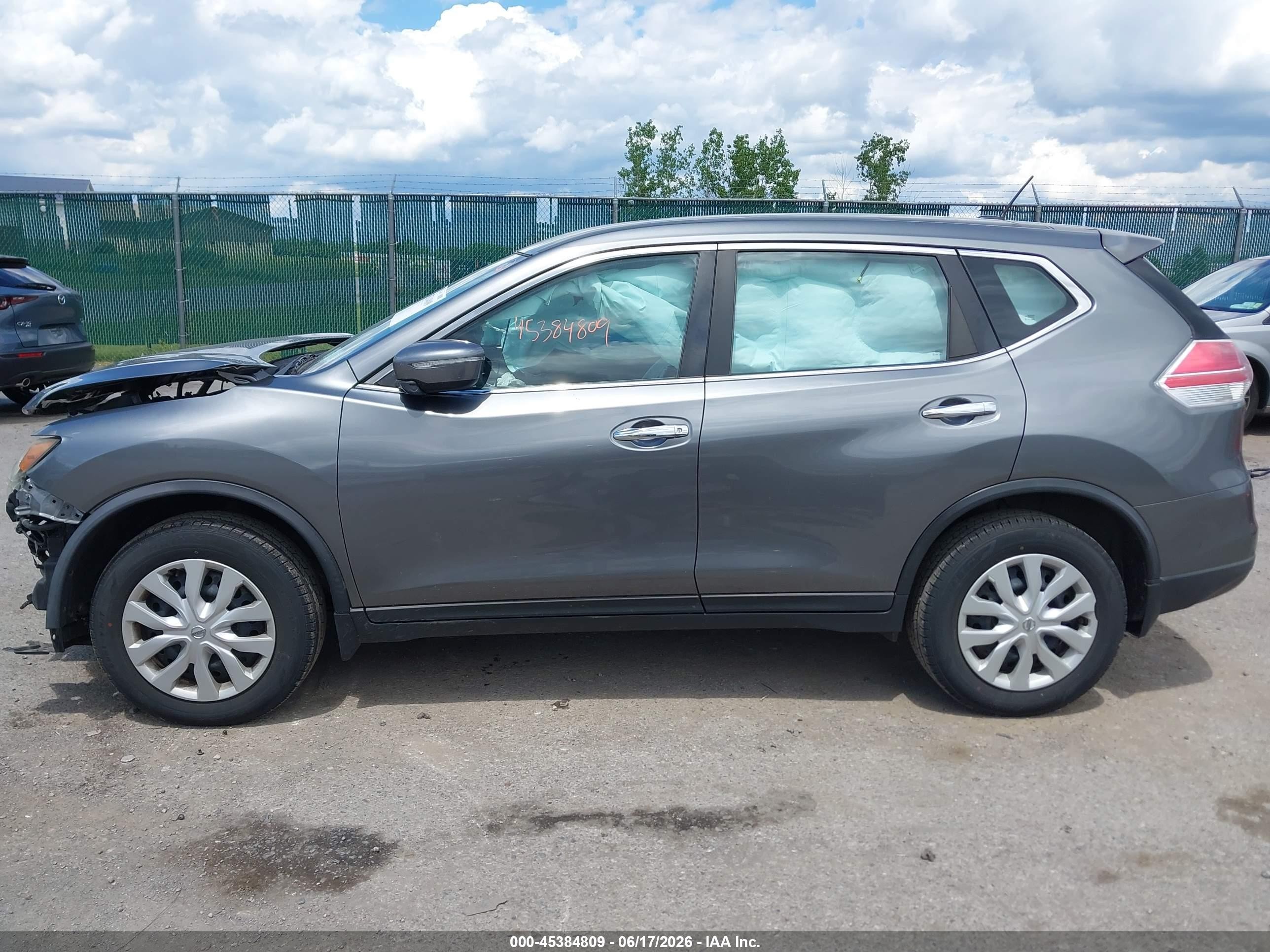 2015 Nissan Rogue S Gray vin: KNMAT2MV0FP547394