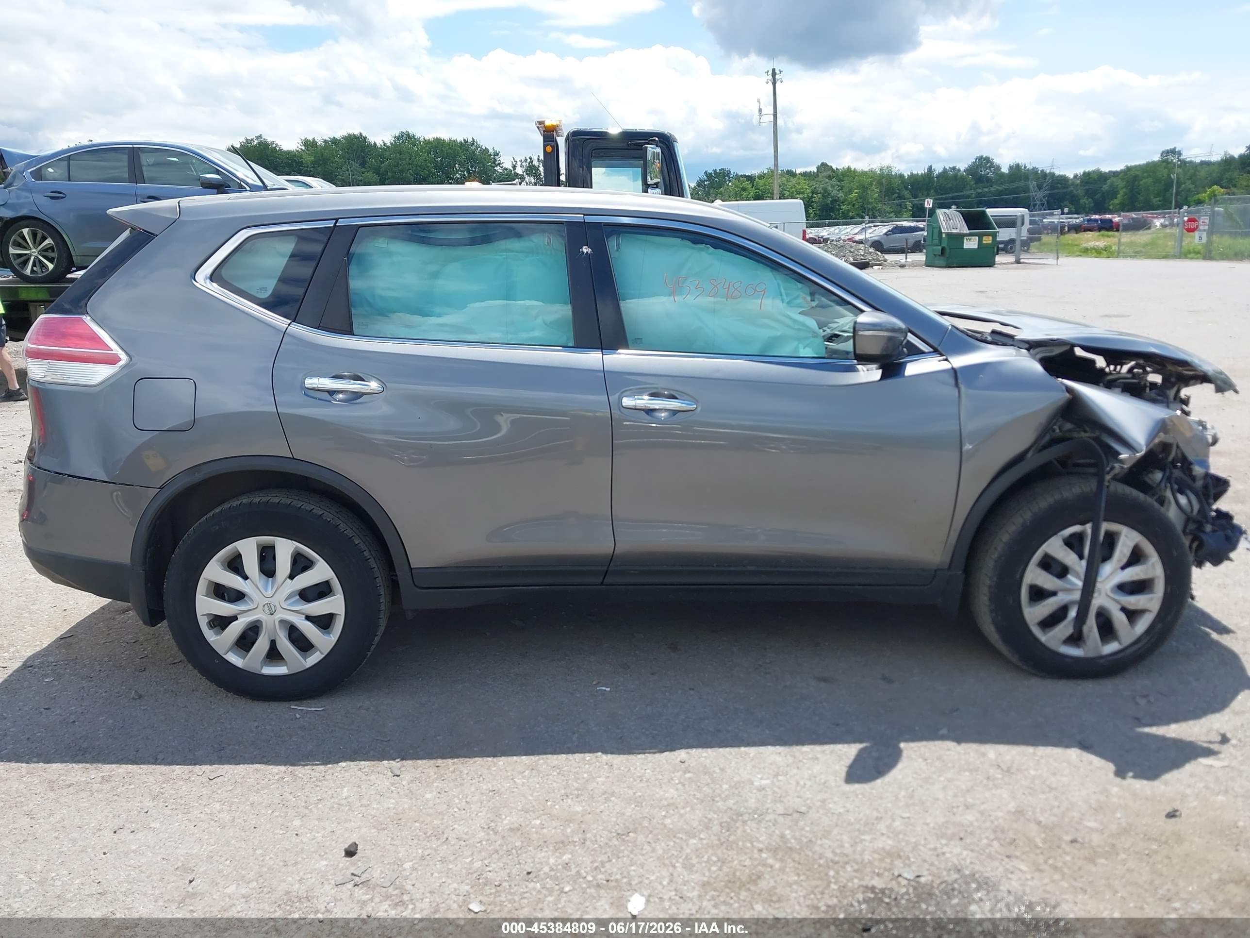 2015 Nissan Rogue S Gray vin: KNMAT2MV0FP547394