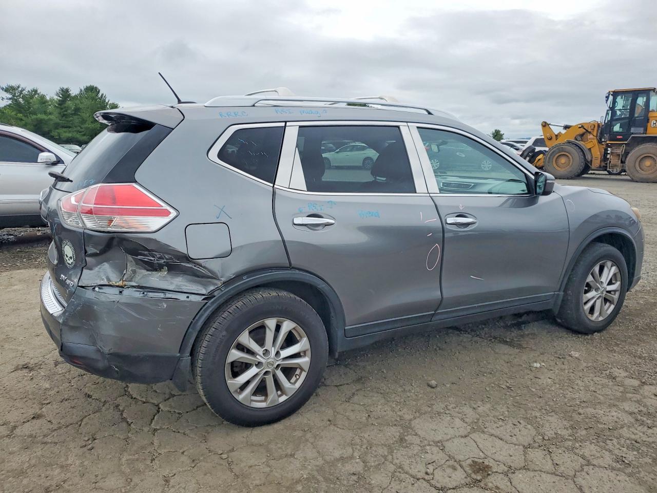 2015 Nissan Rogue Sv Gray vin: KNMAT2MV0FP555379