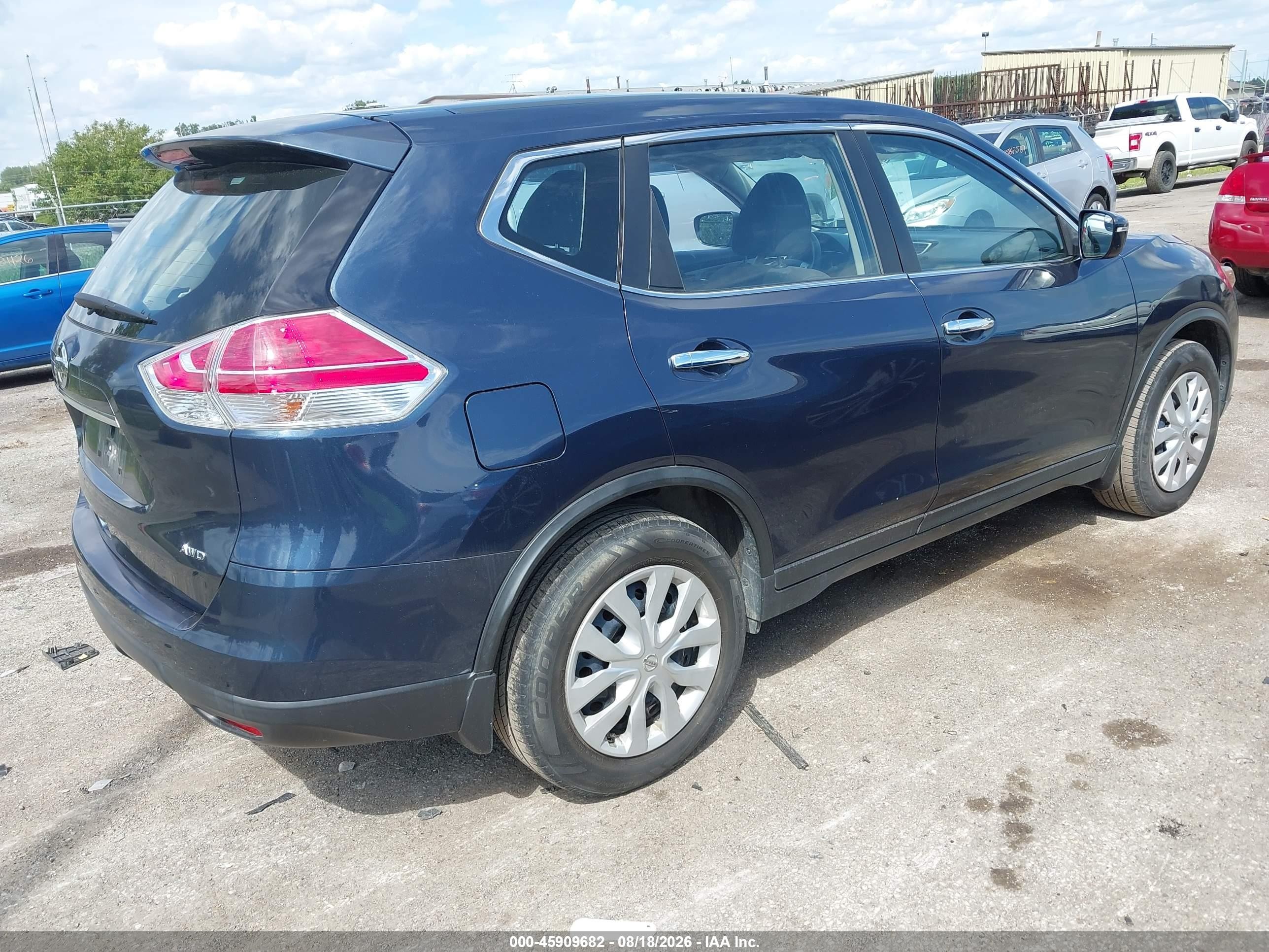 2015 Nissan Rogue S Blue vin: KNMAT2MV0FP556015
