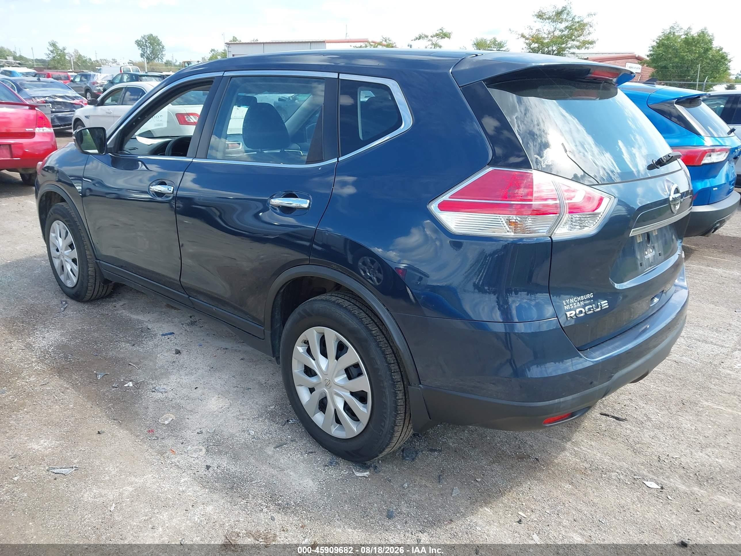 2015 Nissan Rogue S Blue vin: KNMAT2MV0FP556015