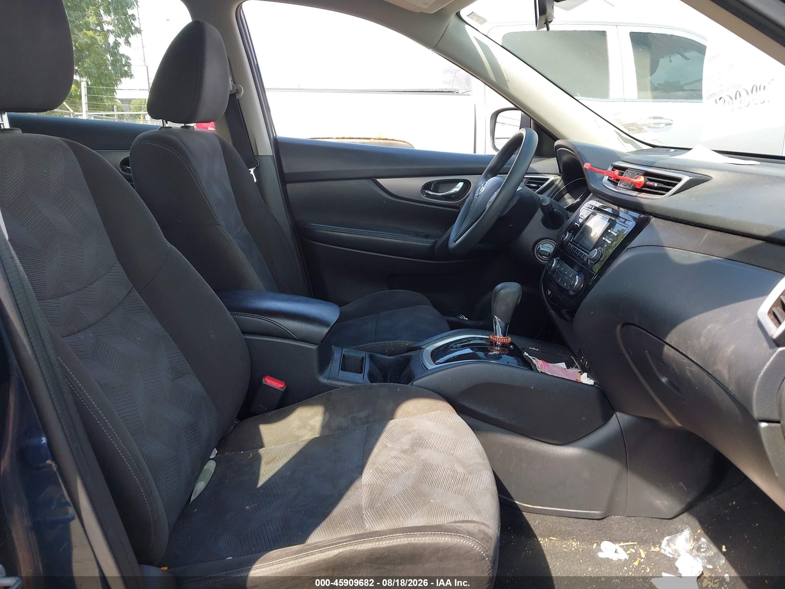 2015 Nissan Rogue S Blue vin: KNMAT2MV0FP556015