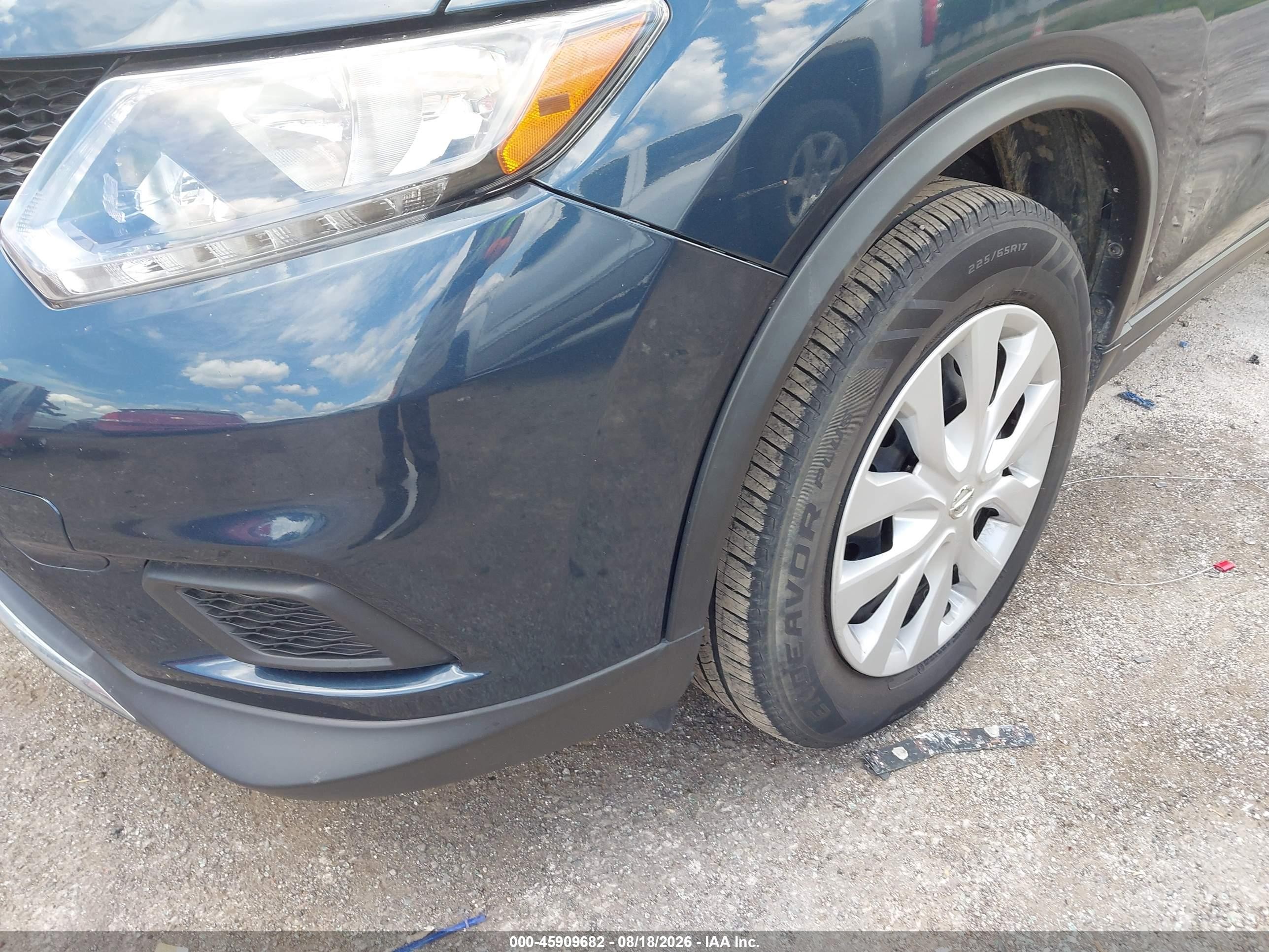 2015 Nissan Rogue S Blue vin: KNMAT2MV0FP556015