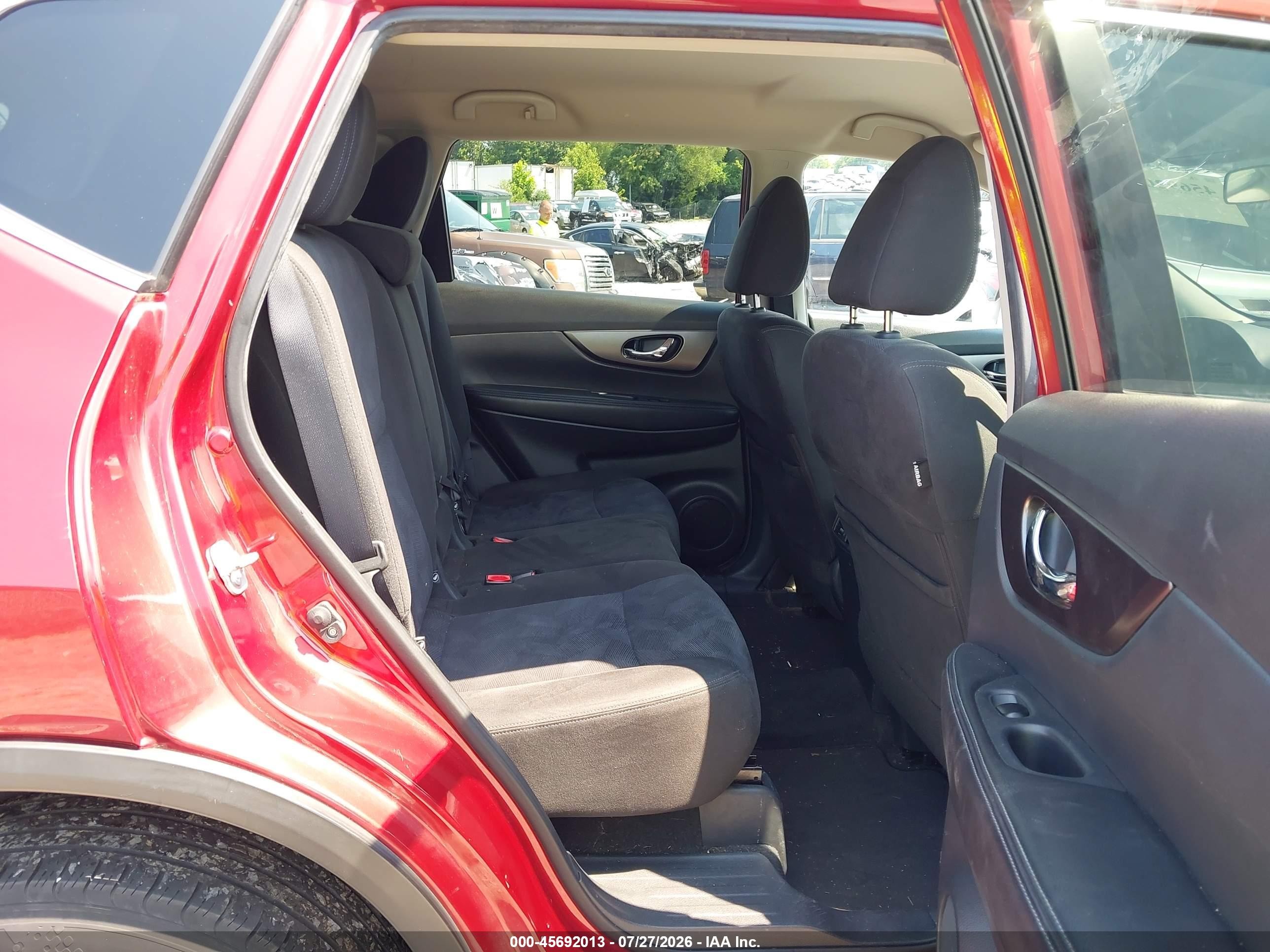 2015 Nissan Rogue Sv Red vin: KNMAT2MV0FP576426