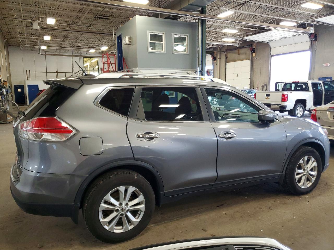 2015 Nissan Rogue Sv Gray vin: KNMAT2MV0FP578998