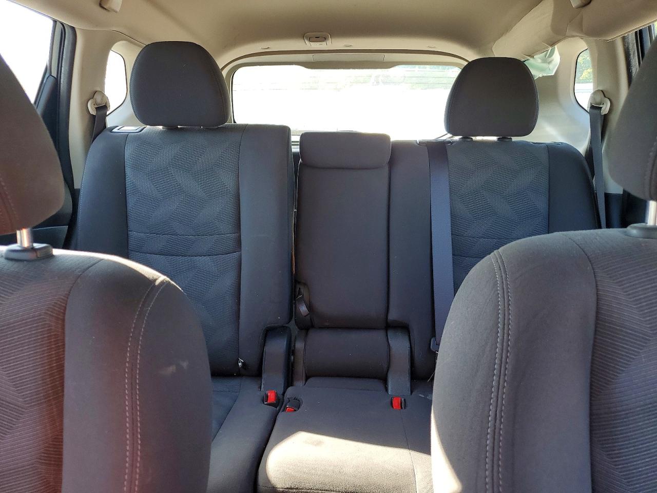 2016 Nissan Rogue S Синий vin: KNMAT2MV0GP637291