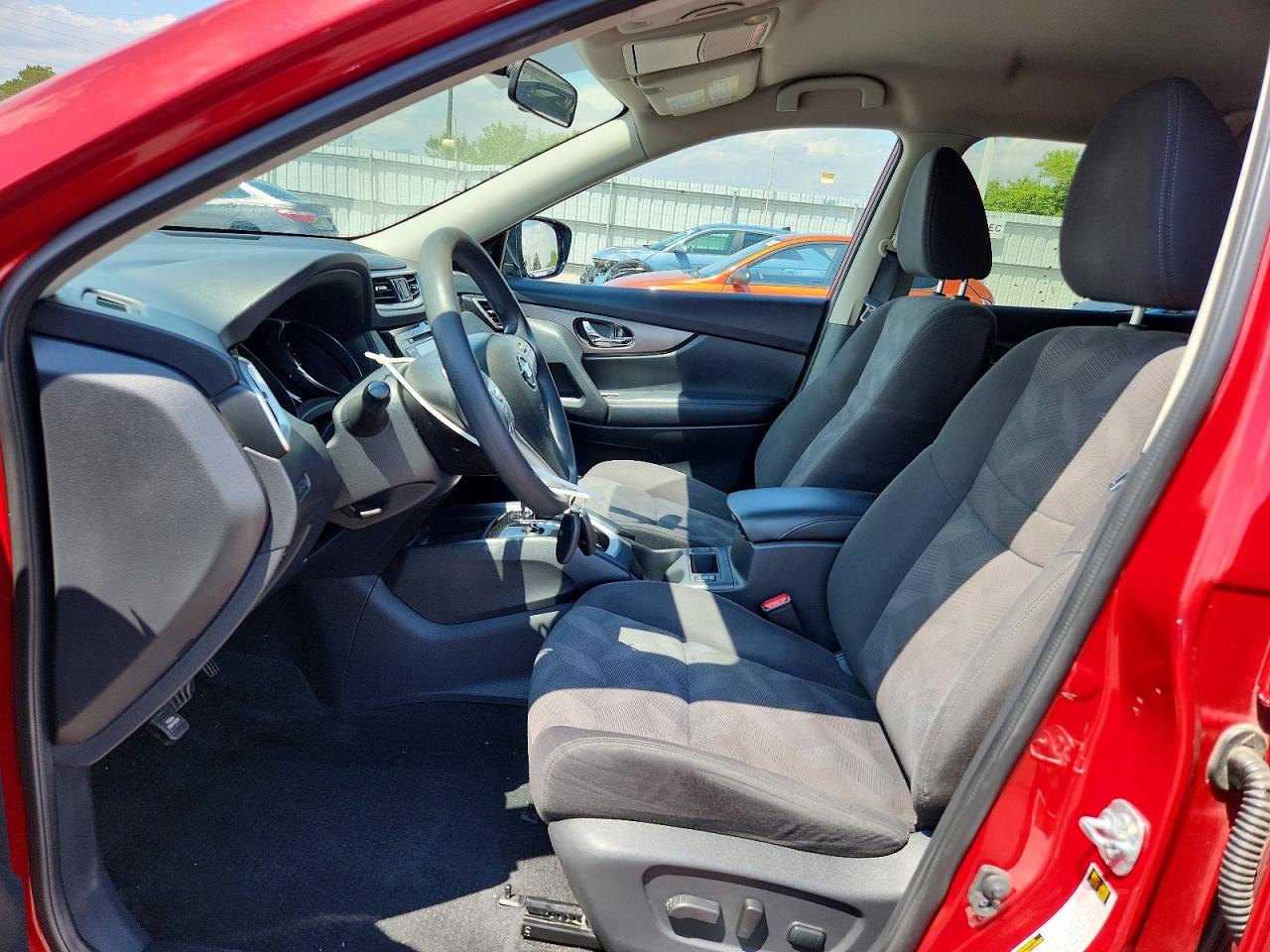 2016 Nissan Rogue Sv Red vin: KNMAT2MV0GP737942