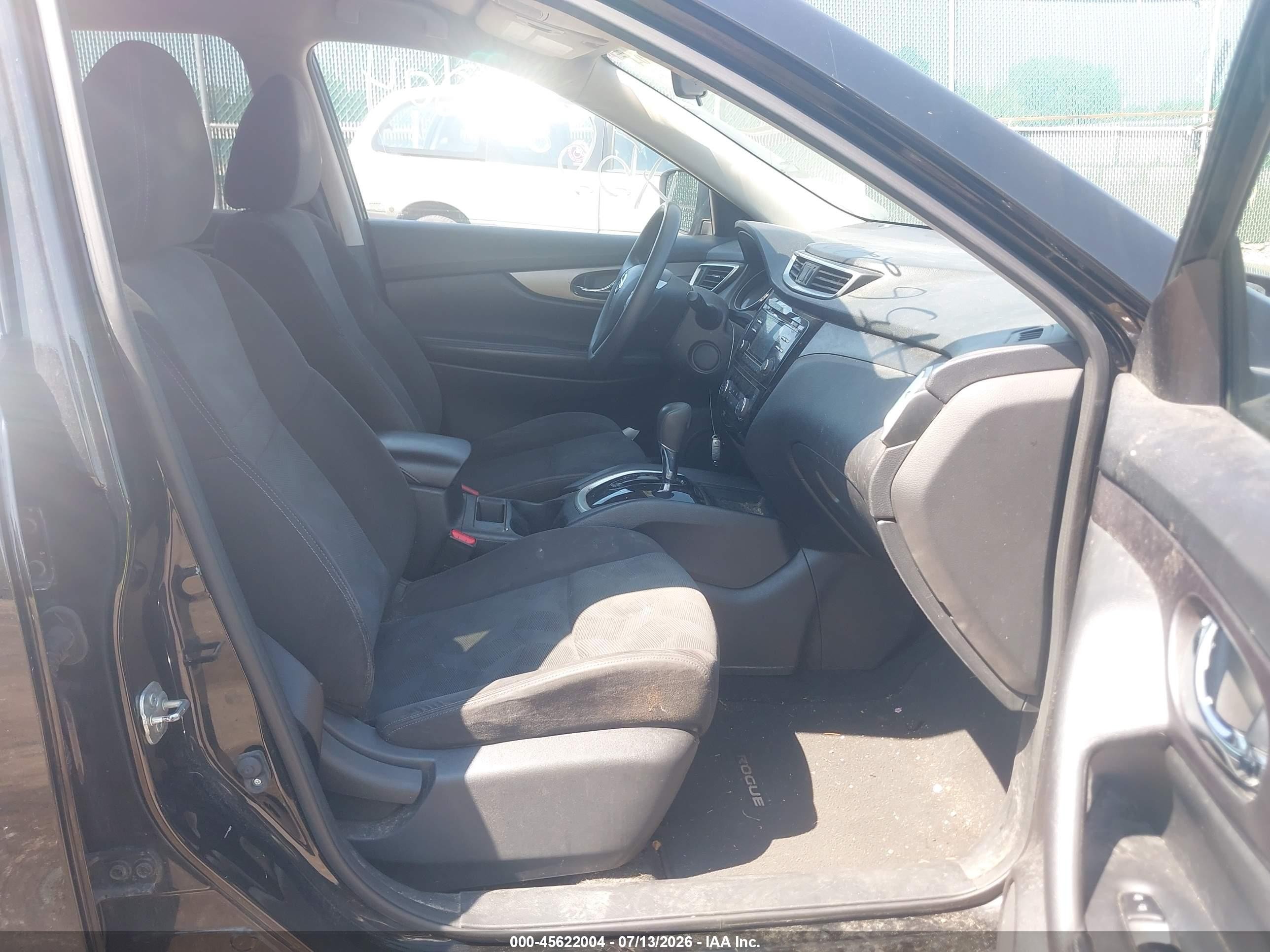 2015 Nissan Rogue Sv Черный vin: KNMAT2MV1FP502545