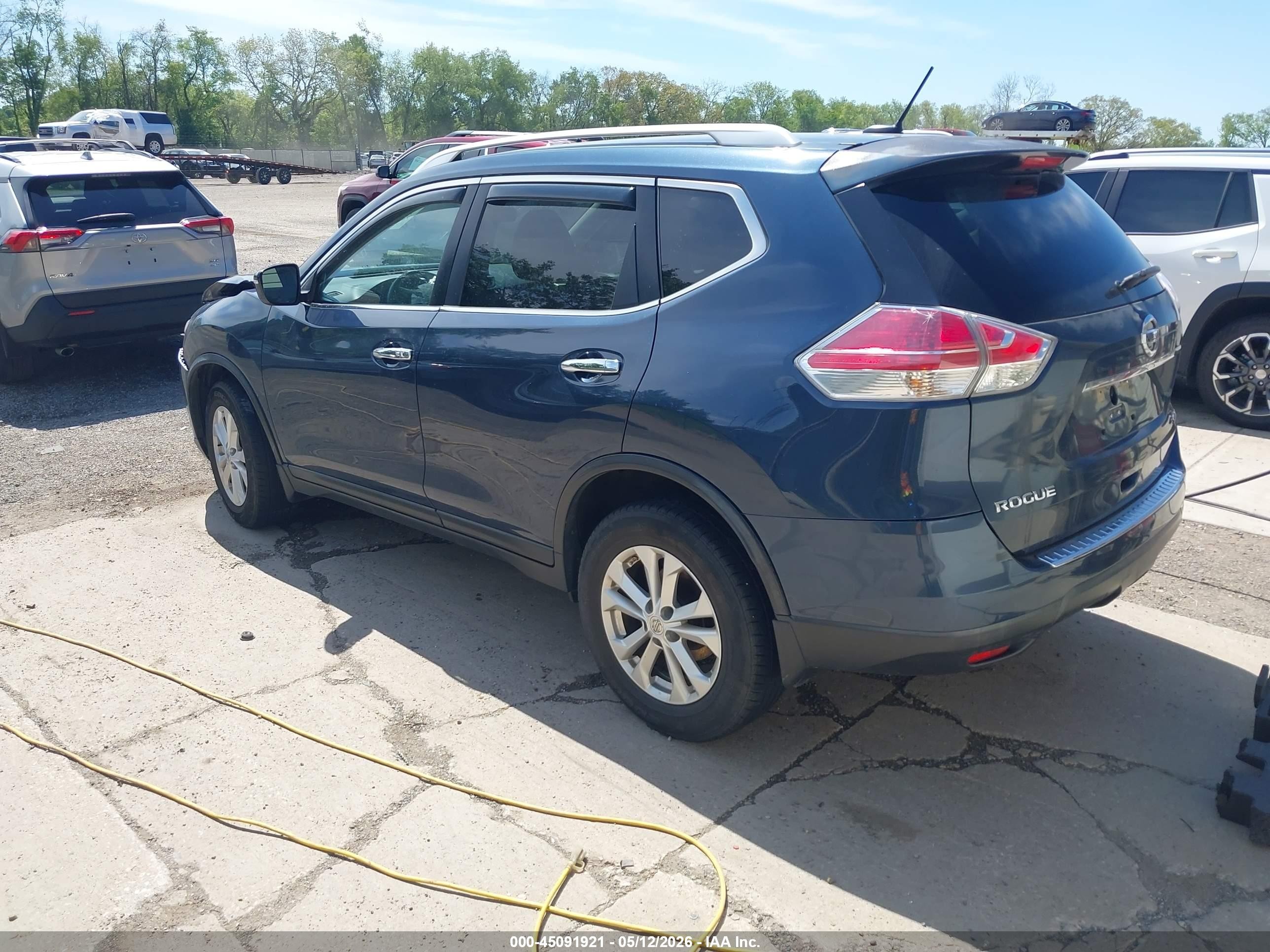 2015 Nissan Rogue Sv Navy vin: KNMAT2MV1FP512587