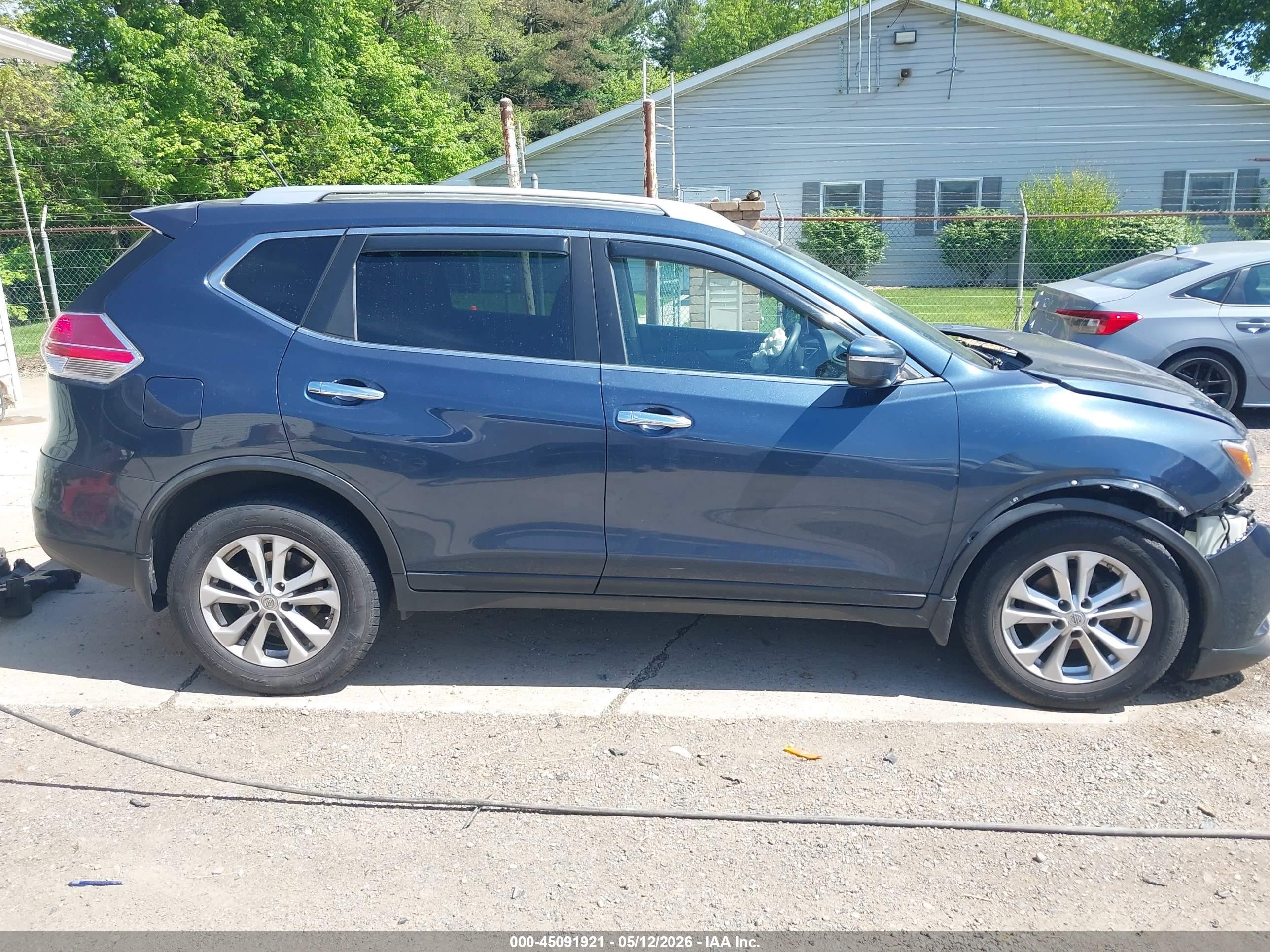 2015 Nissan Rogue Sv Navy vin: KNMAT2MV1FP512587