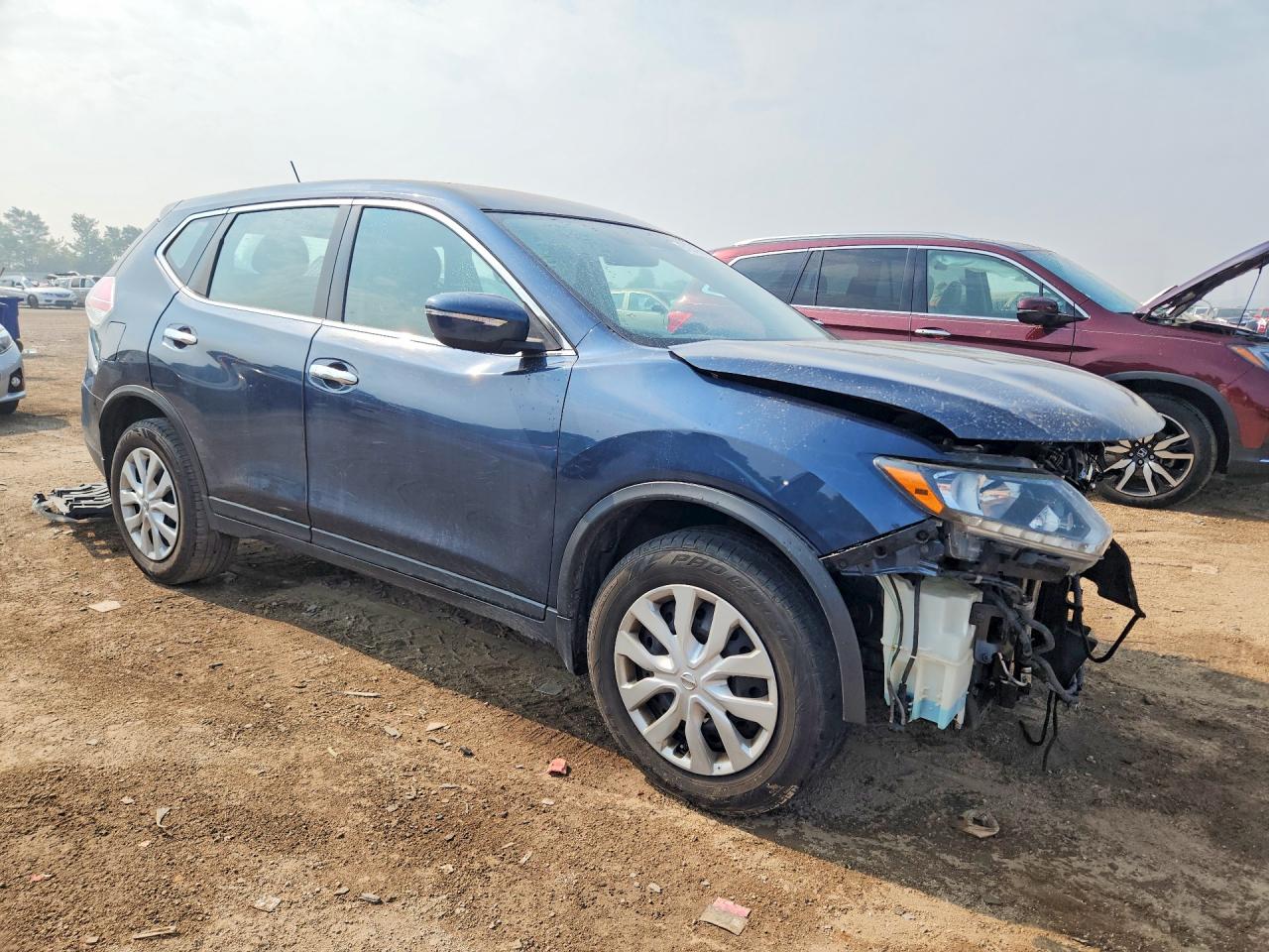 2015 Nissan Rogue S Blue vin: KNMAT2MV1FP527042