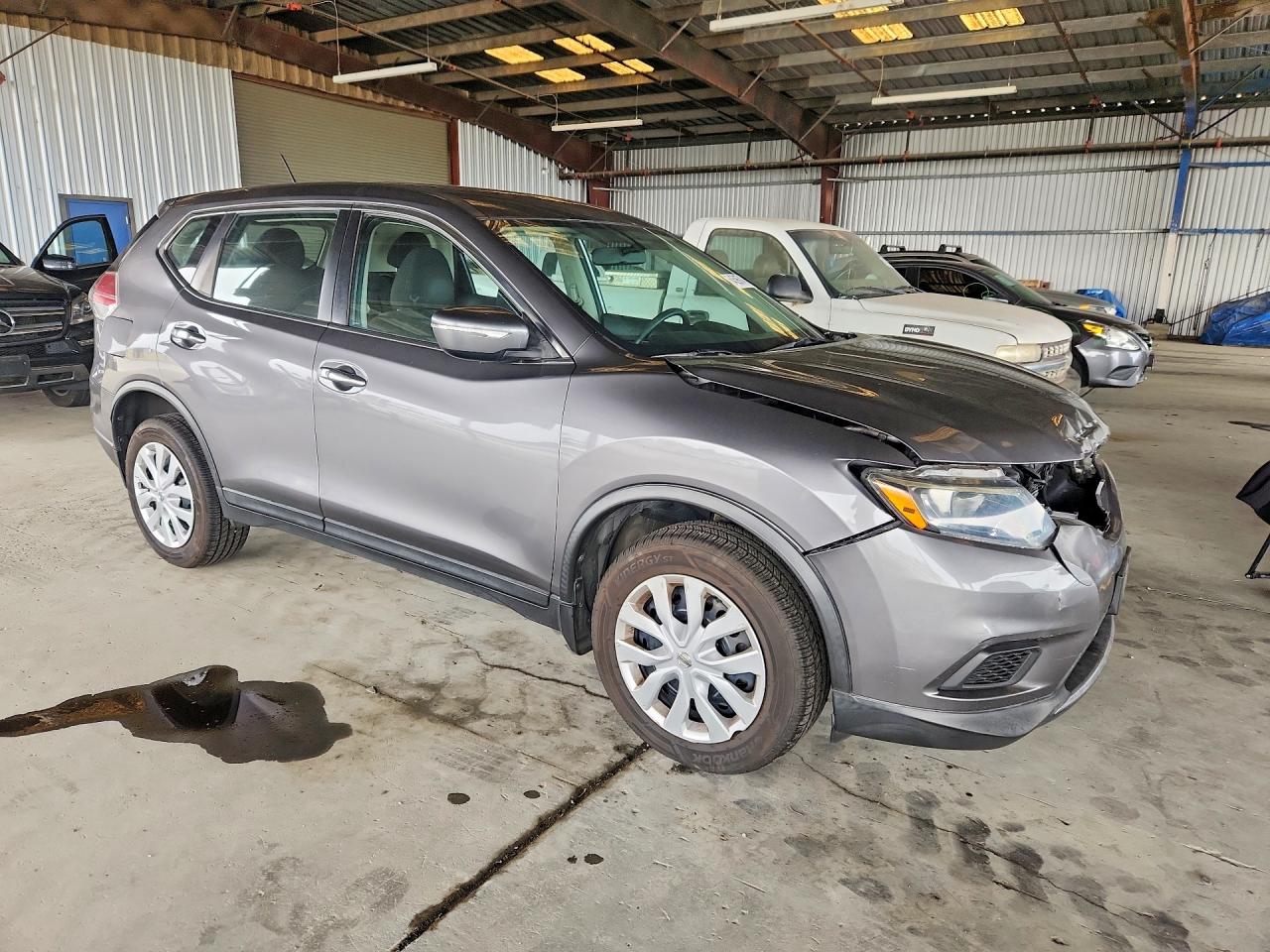 2015 Nissan Rogue S Gray vin: KNMAT2MV1FP527882
