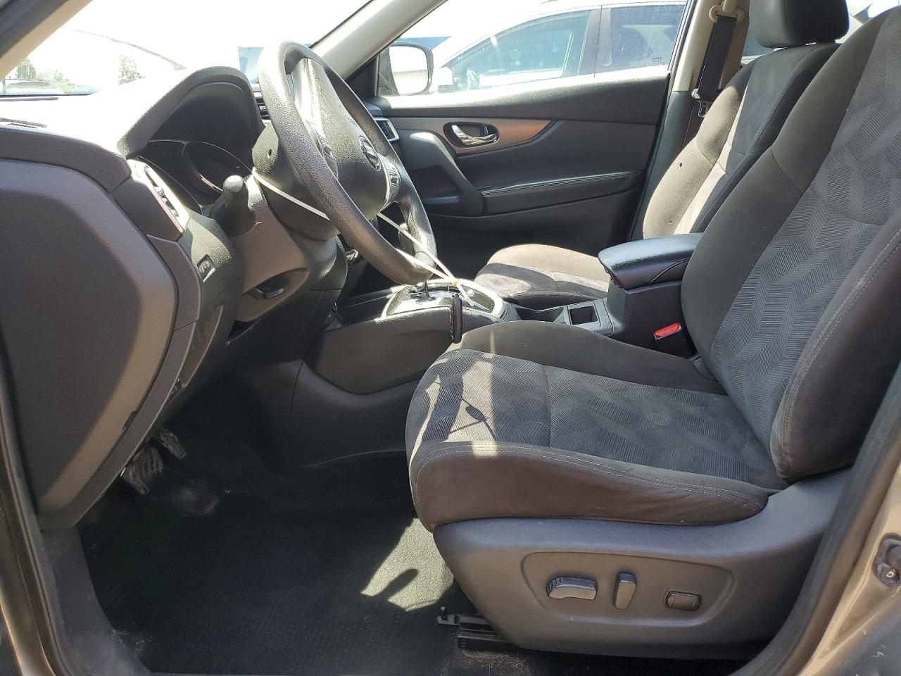 2015 Nissan Rogue Sv Серый vin: KNMAT2MV1FP528899