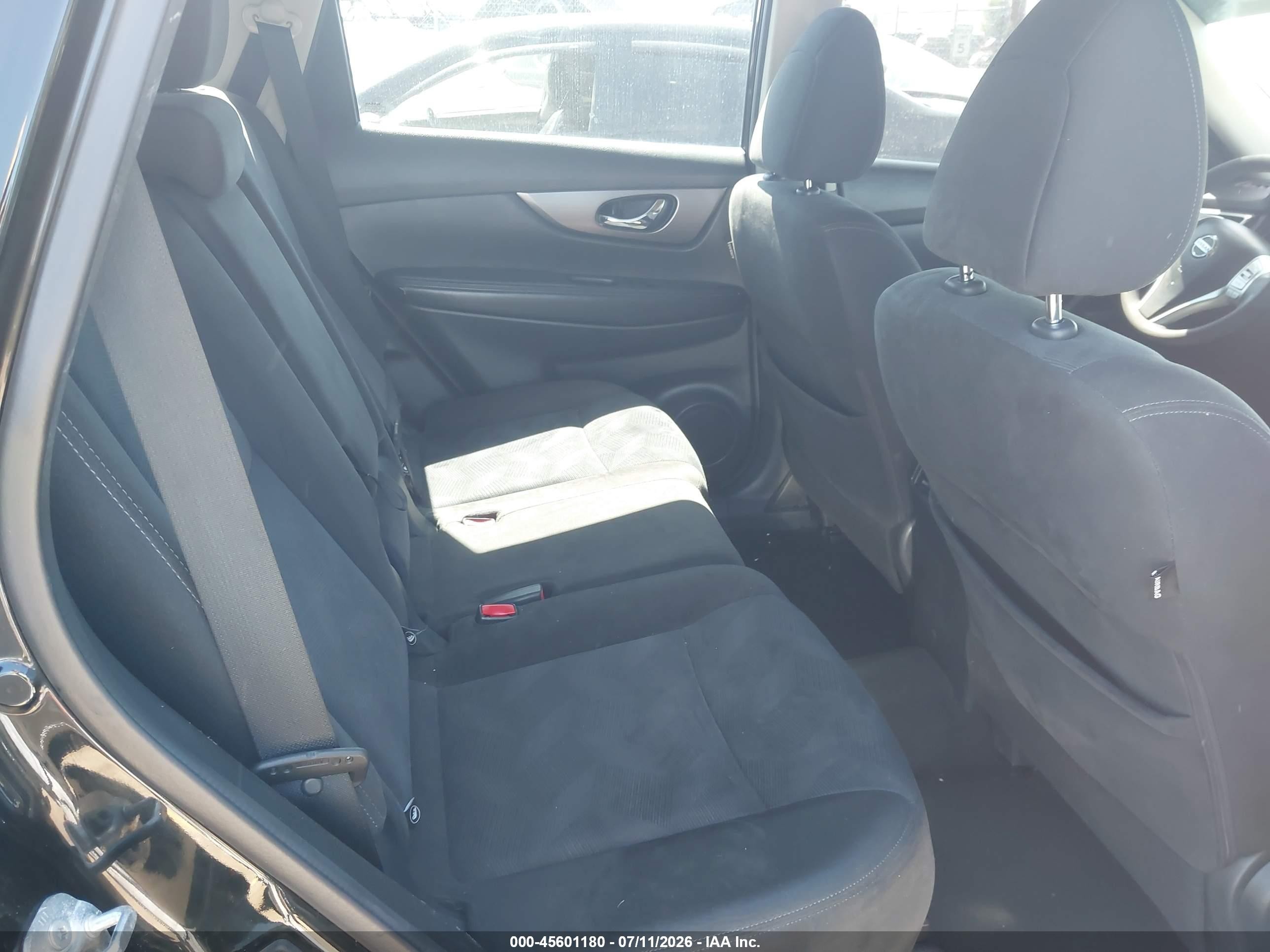 2015 Nissan Rogue Sv Черный vin: KNMAT2MV1FP536324