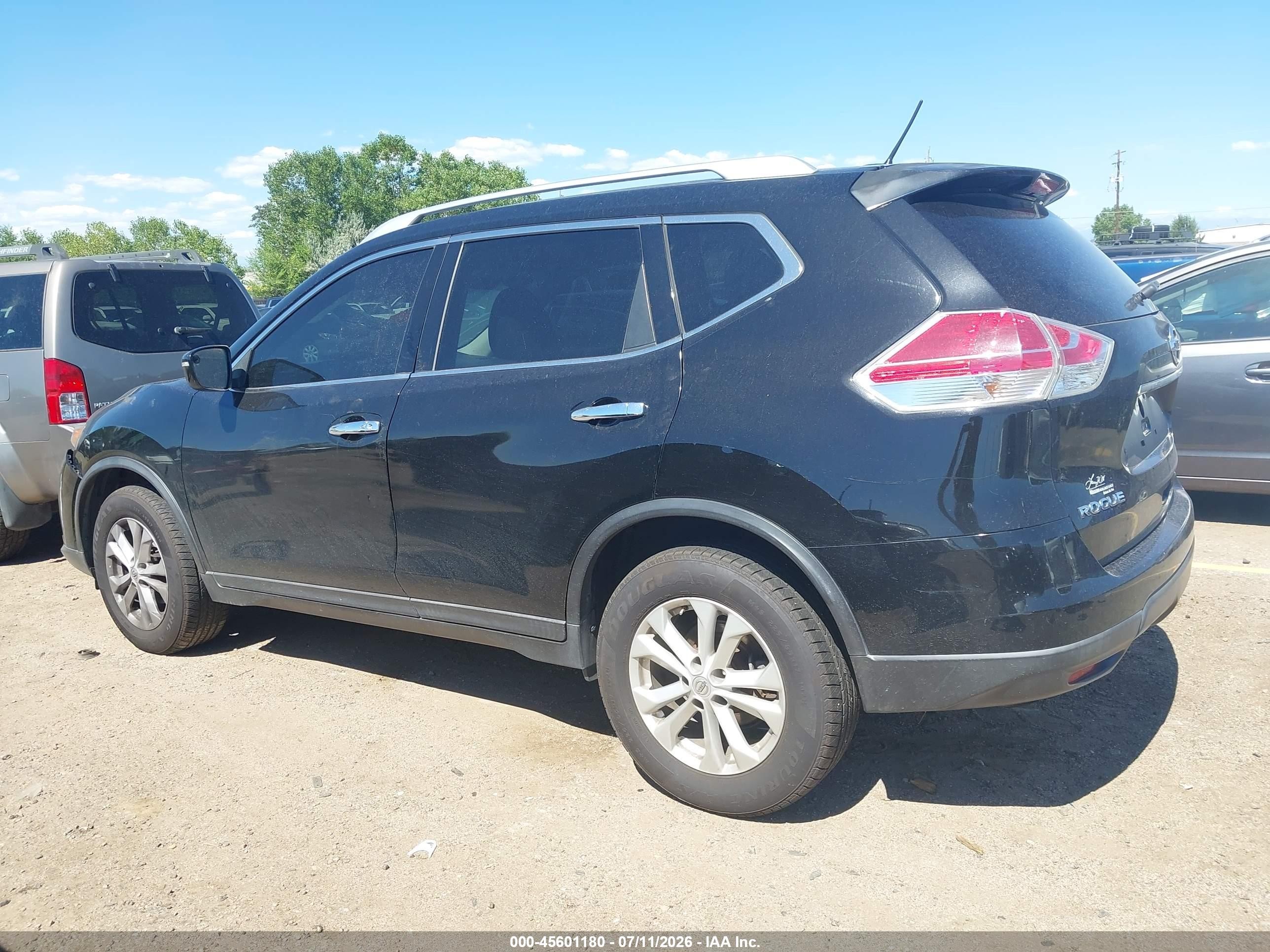 2015 Nissan Rogue Sv Черный vin: KNMAT2MV1FP536324