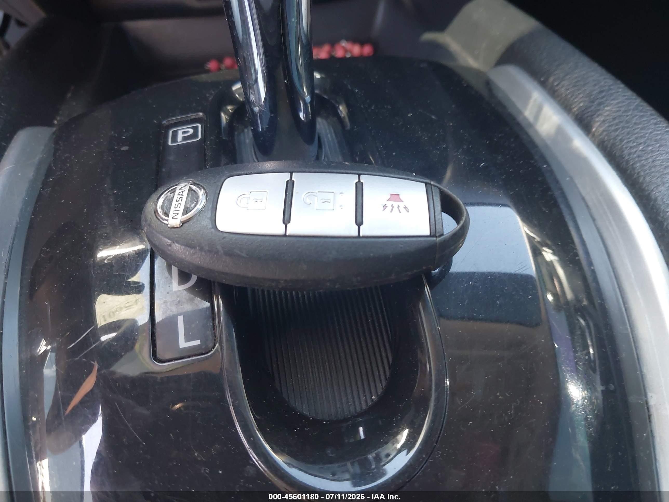 2015 Nissan Rogue Sv Черный vin: KNMAT2MV1FP536324