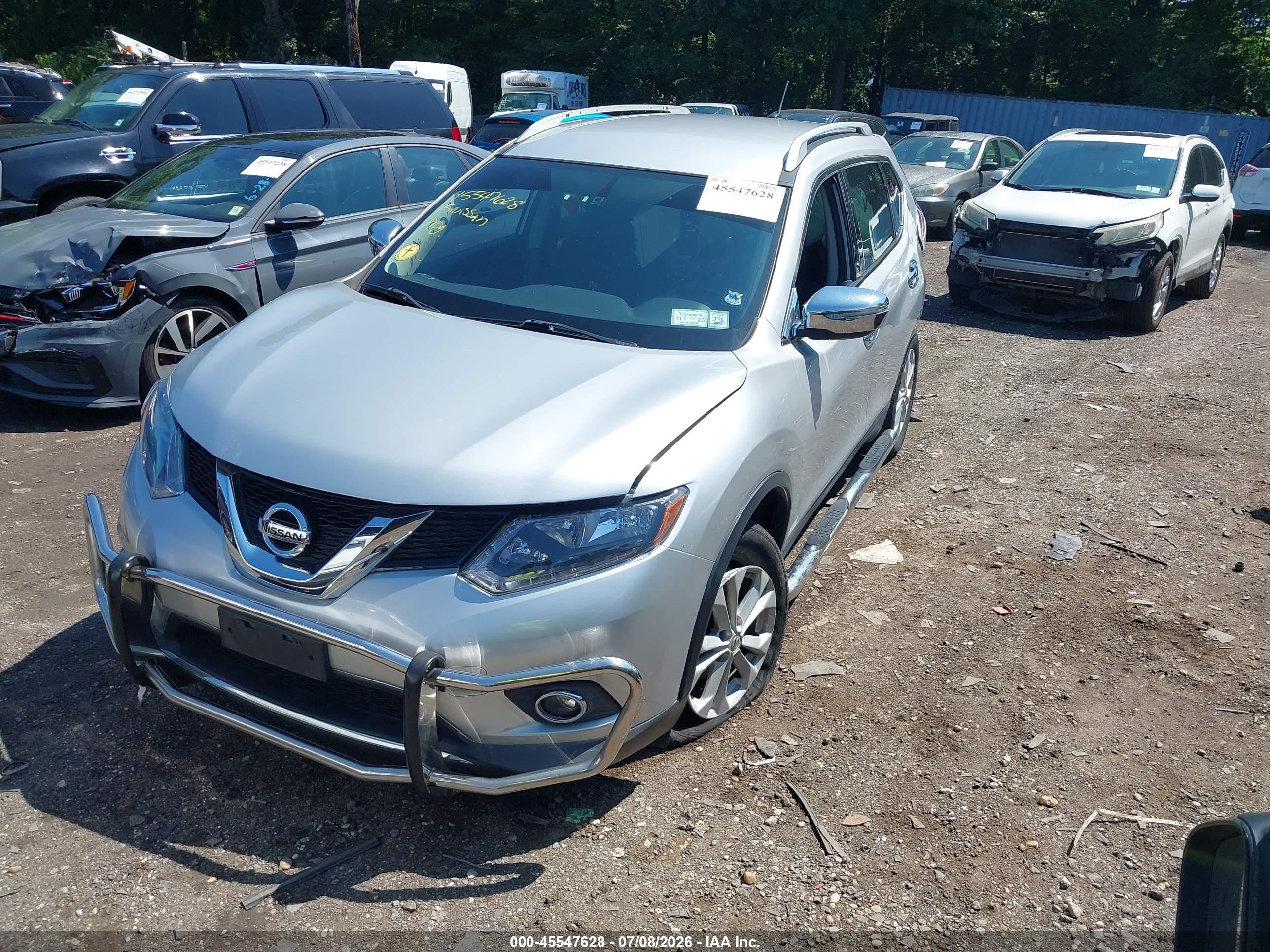 2015 Nissan Rogue Sv Silver vin: KNMAT2MV1FP541698