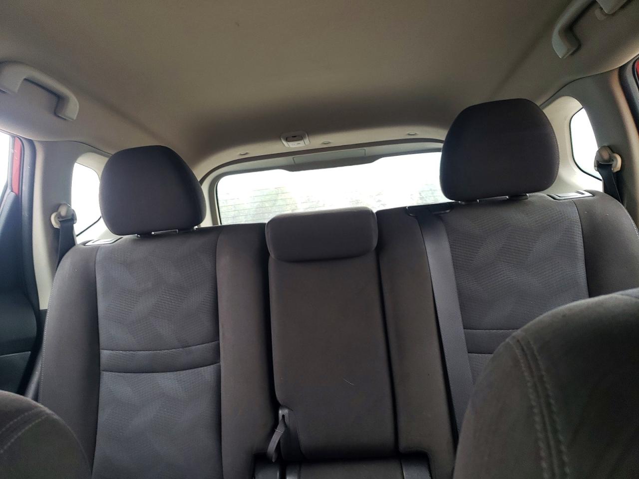 2015 Nissan Rogue S Maroon vin: KNMAT2MV1FP542964