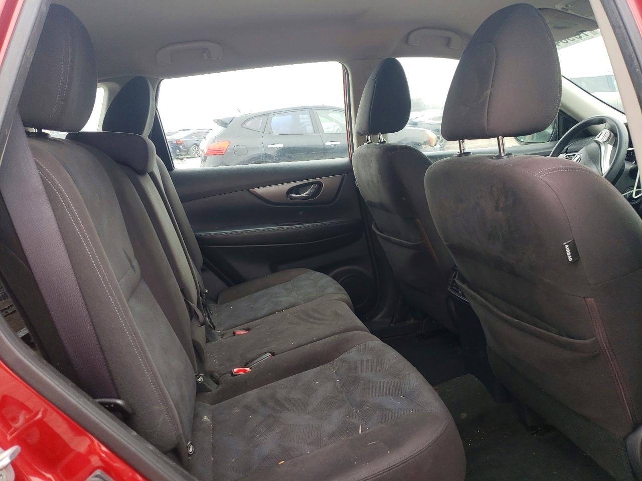 2015 Nissan Rogue S Maroon vin: KNMAT2MV1FP542964