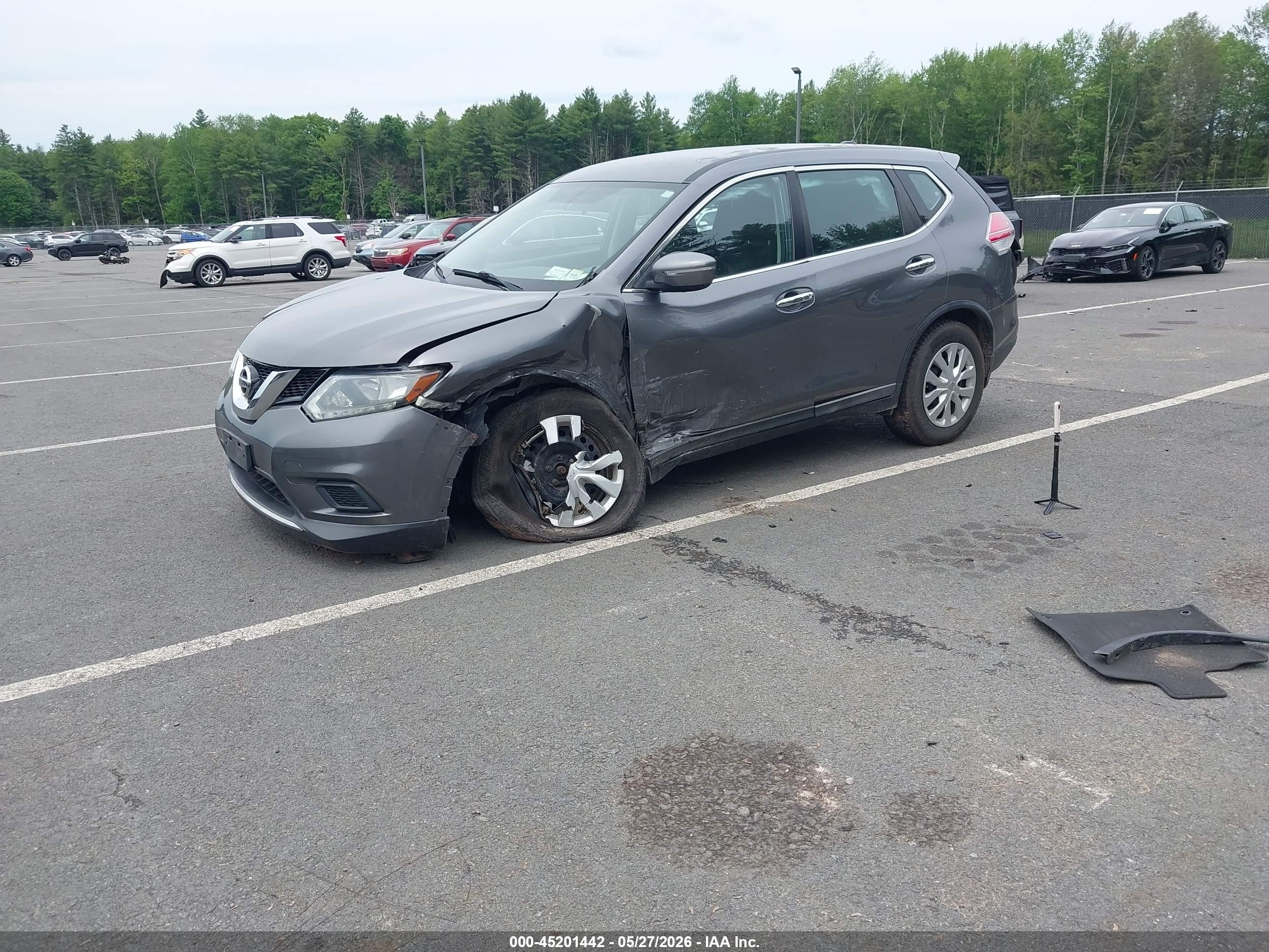 2015 Nissan Rogue S Gray vin: KNMAT2MV1FP565239