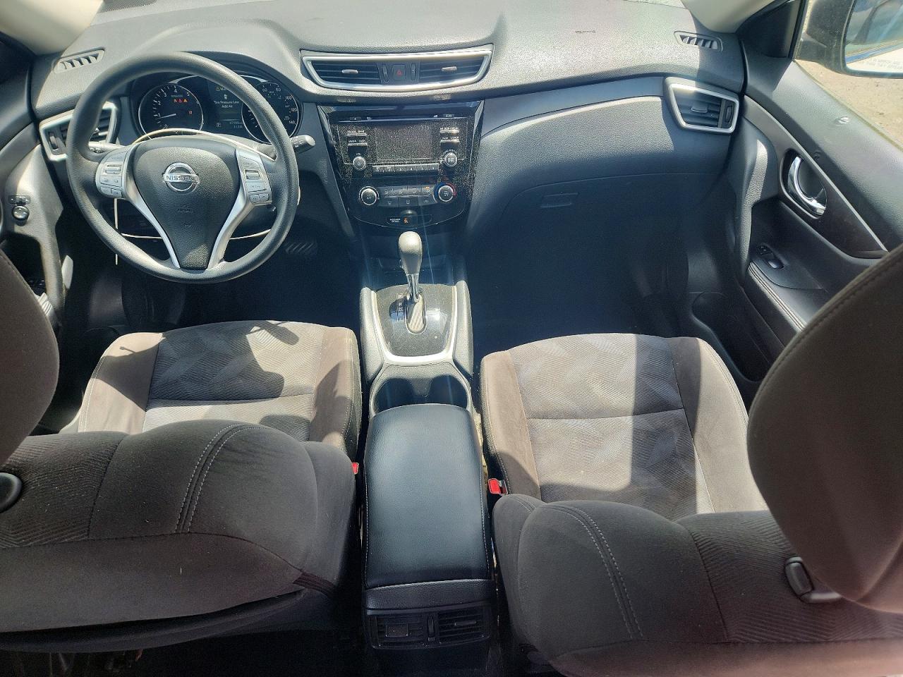 2015 Nissan Rogue S Белый vin: KNMAT2MV1FP573132