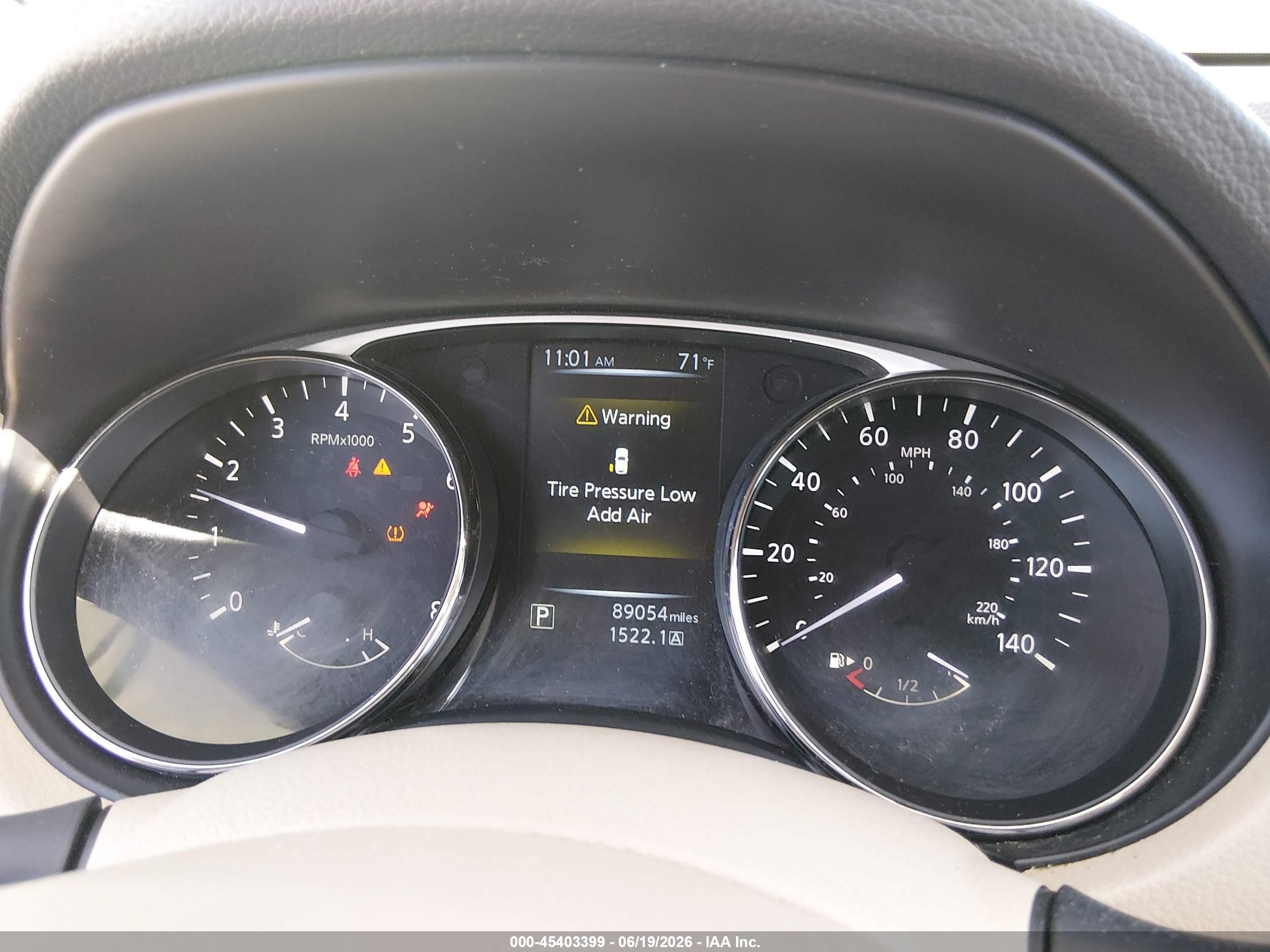 2015 Nissan Rogue S White vin: KNMAT2MV1FP581845