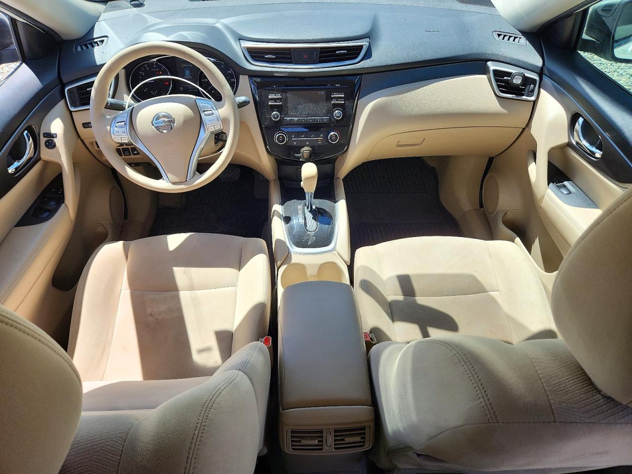 2015 Nissan Rogue S White vin: KNMAT2MV1FP582574