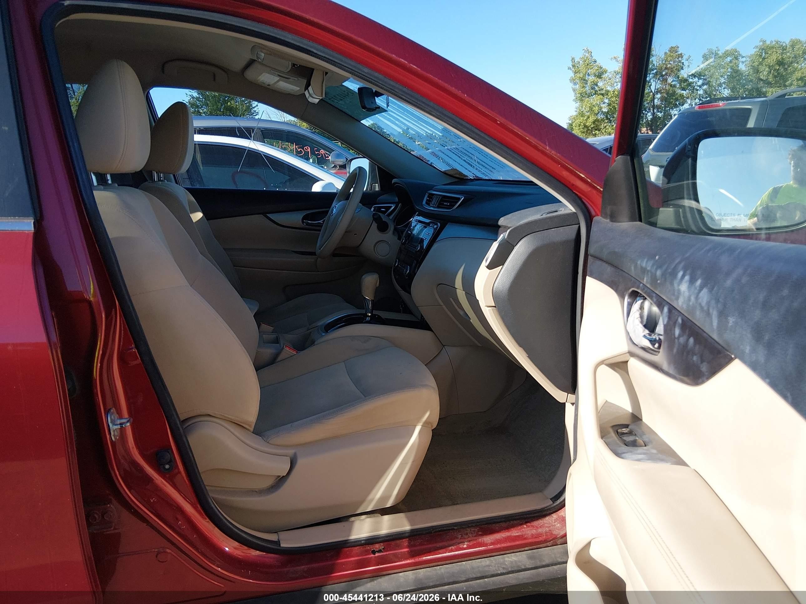 2015 Nissan Rogue Sv Red vin: KNMAT2MV1FP585054