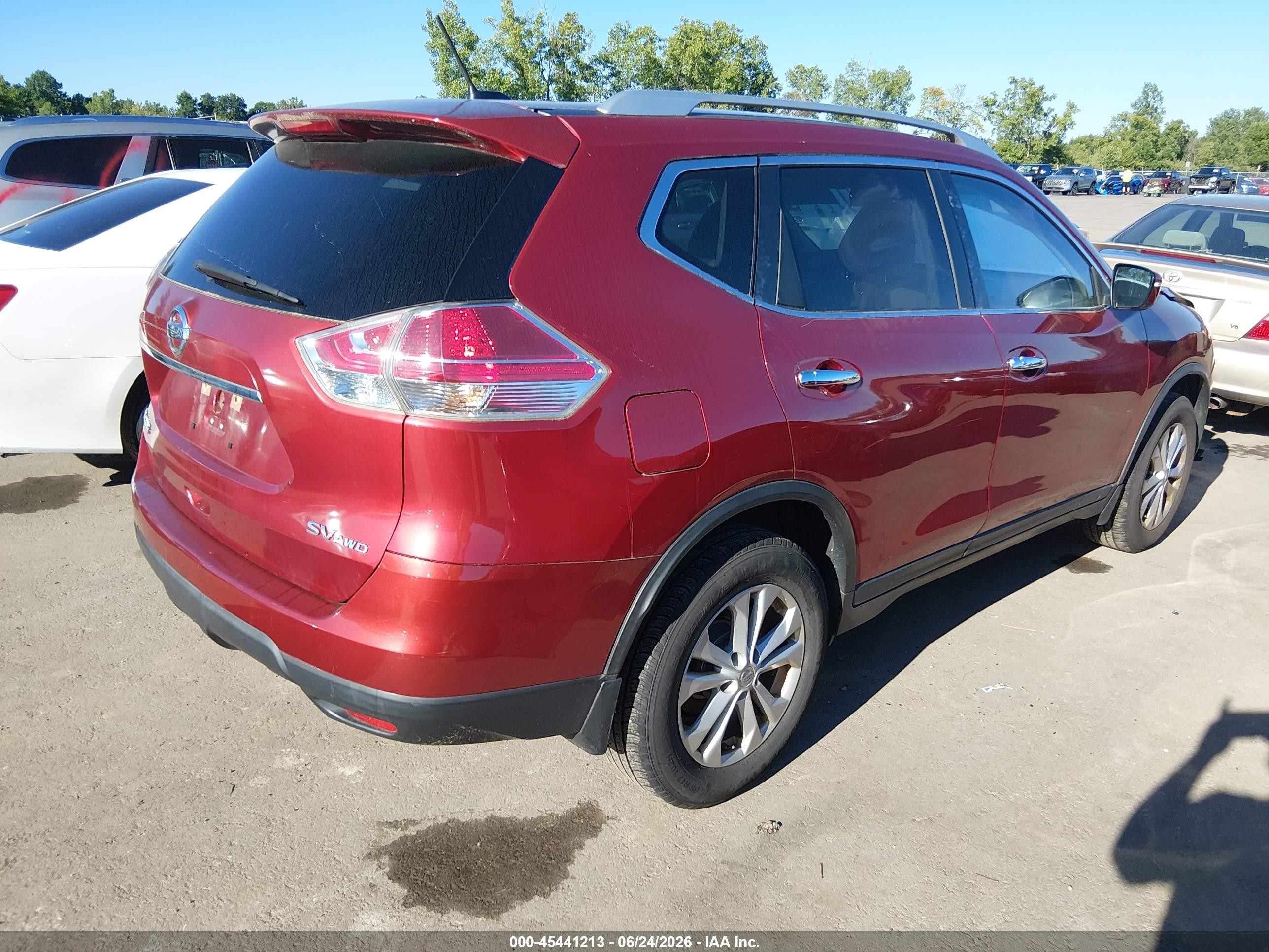 2015 Nissan Rogue Sv Red vin: KNMAT2MV1FP585054