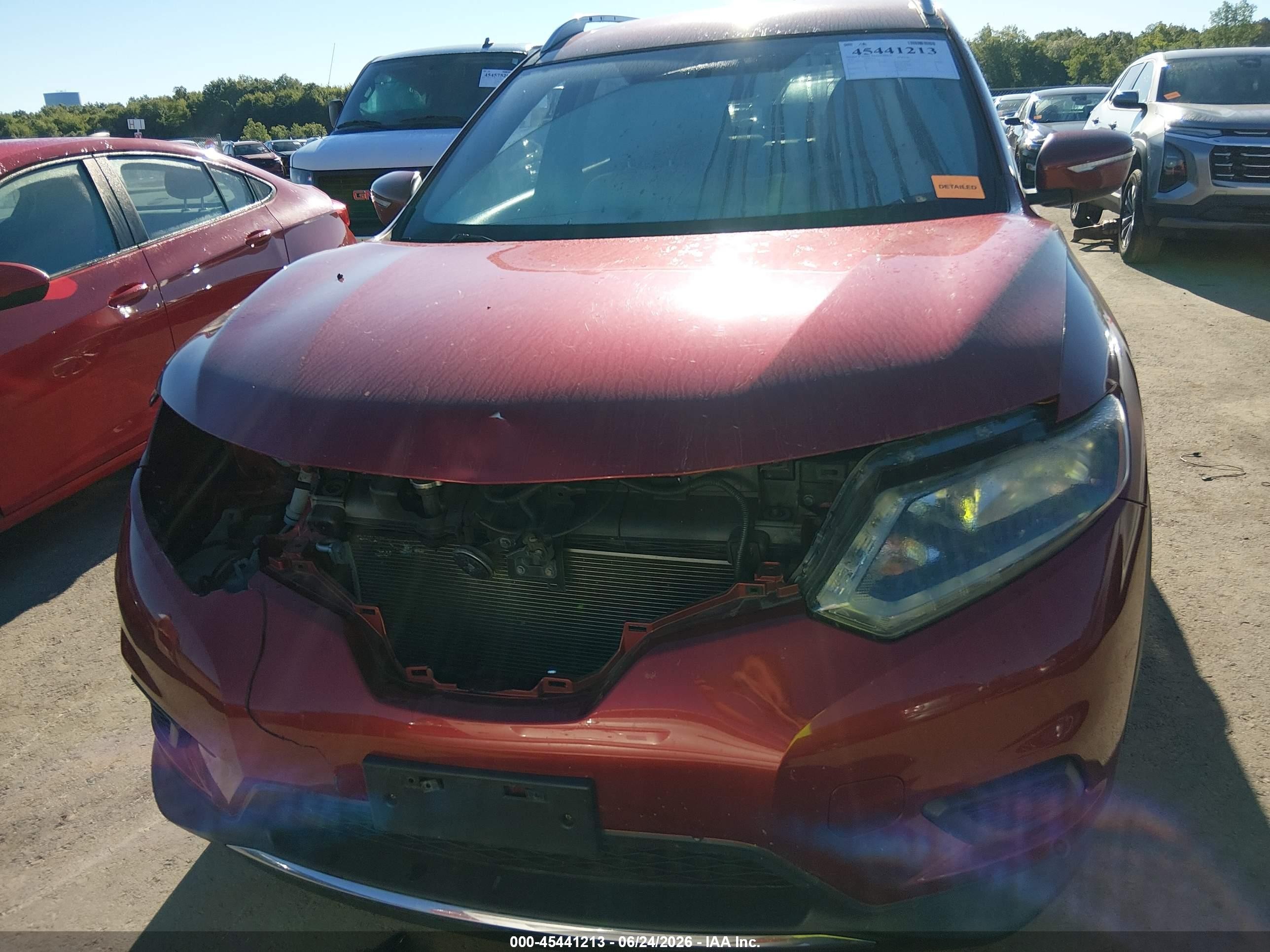 2015 Nissan Rogue Sv Red vin: KNMAT2MV1FP585054