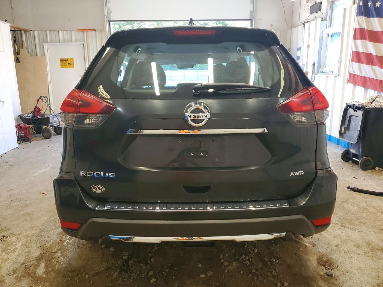 2018 Nissan Rogue S Black vin: KNMAT2MV1JP549339