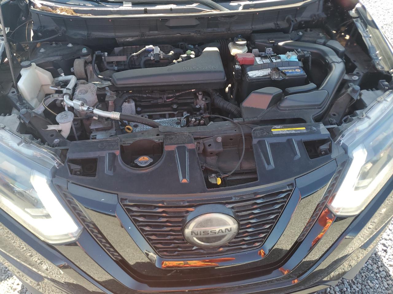 2018 Nissan Rogue Sv Black vin: KNMAT2MV1JP596029