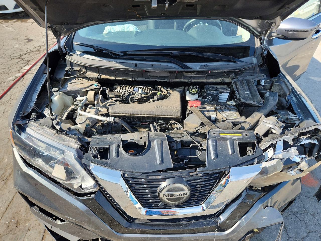 2018 Nissan Rogue Sv Gray vin: KNMAT2MV1JP603321