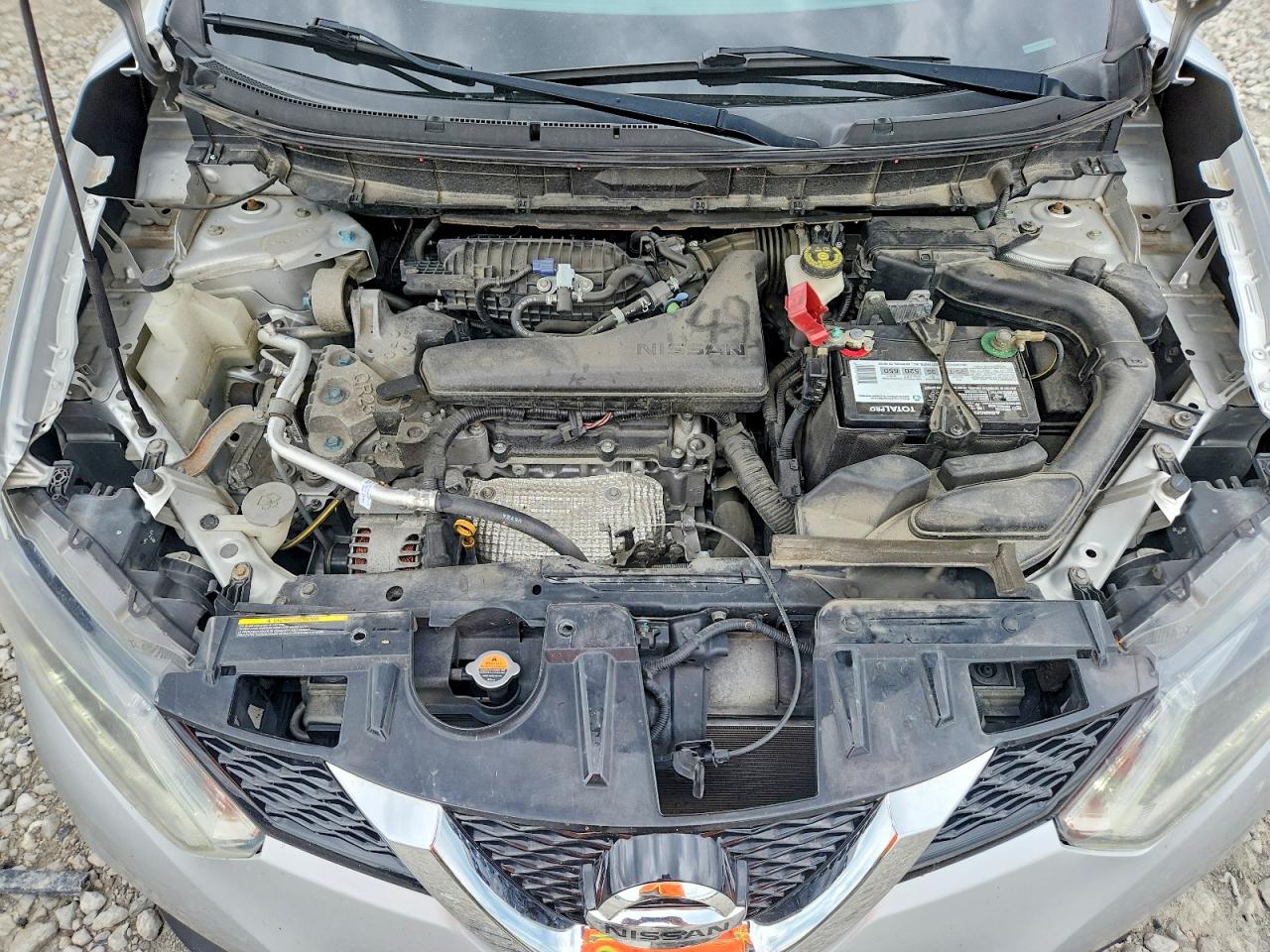 2015 Nissan Rogue Sv Silver vin: KNMAT2MV2FP502943
