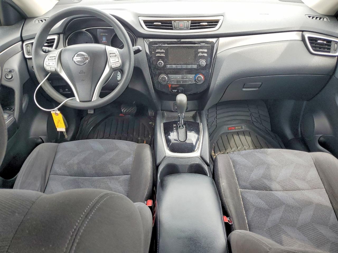 2015 Nissan Rogue S Silver vin: KNMAT2MV2FP504045