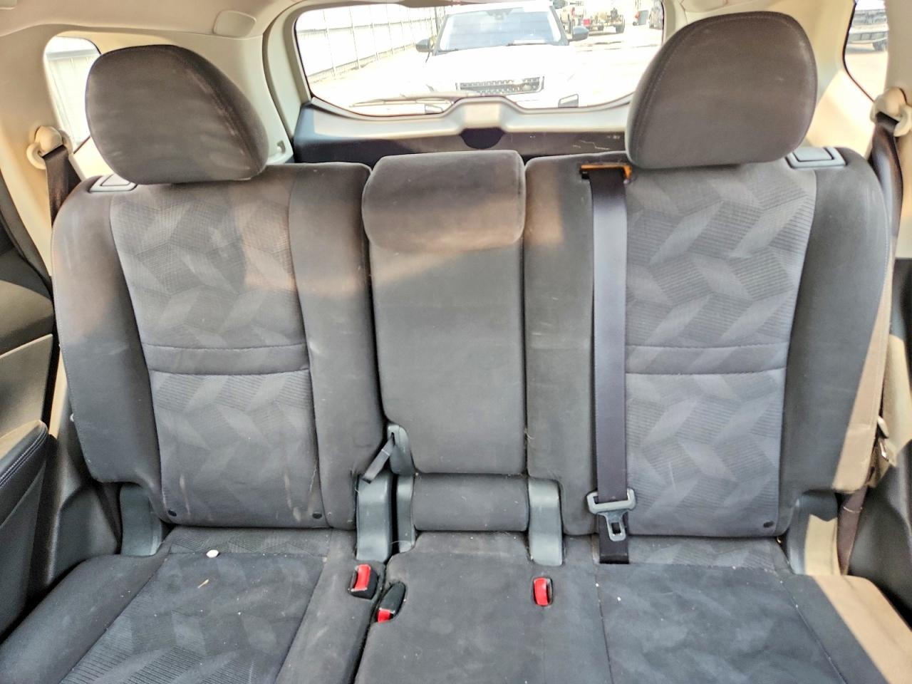2015 Nissan Rogue Sv Black vin: KNMAT2MV2FP513716