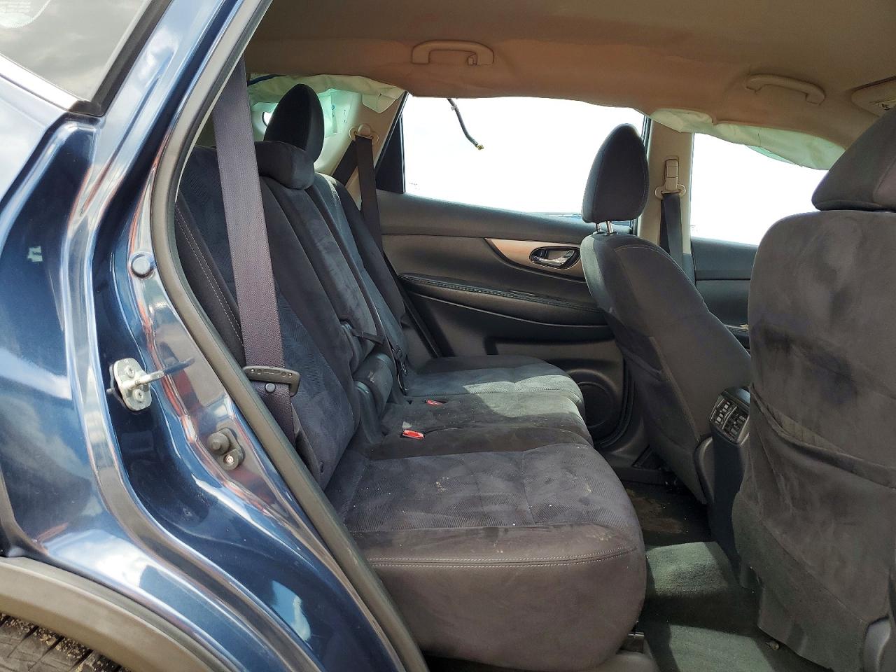 2015 Nissan Rogue S Синий vin: KNMAT2MV2FP514588