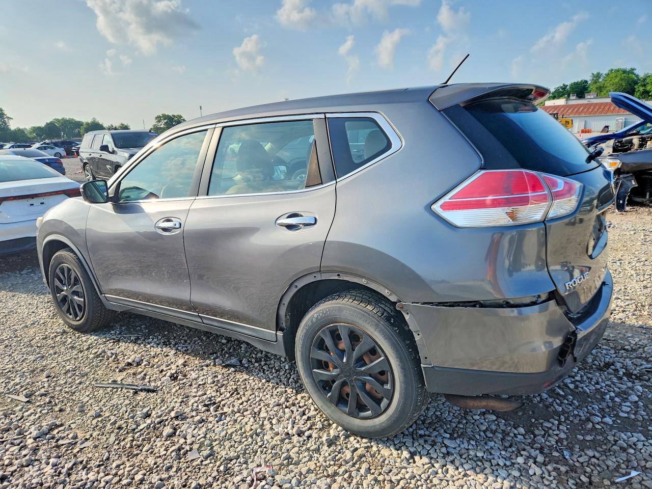 2015 Nissan Rogue S Gray vin: KNMAT2MV2FP521542