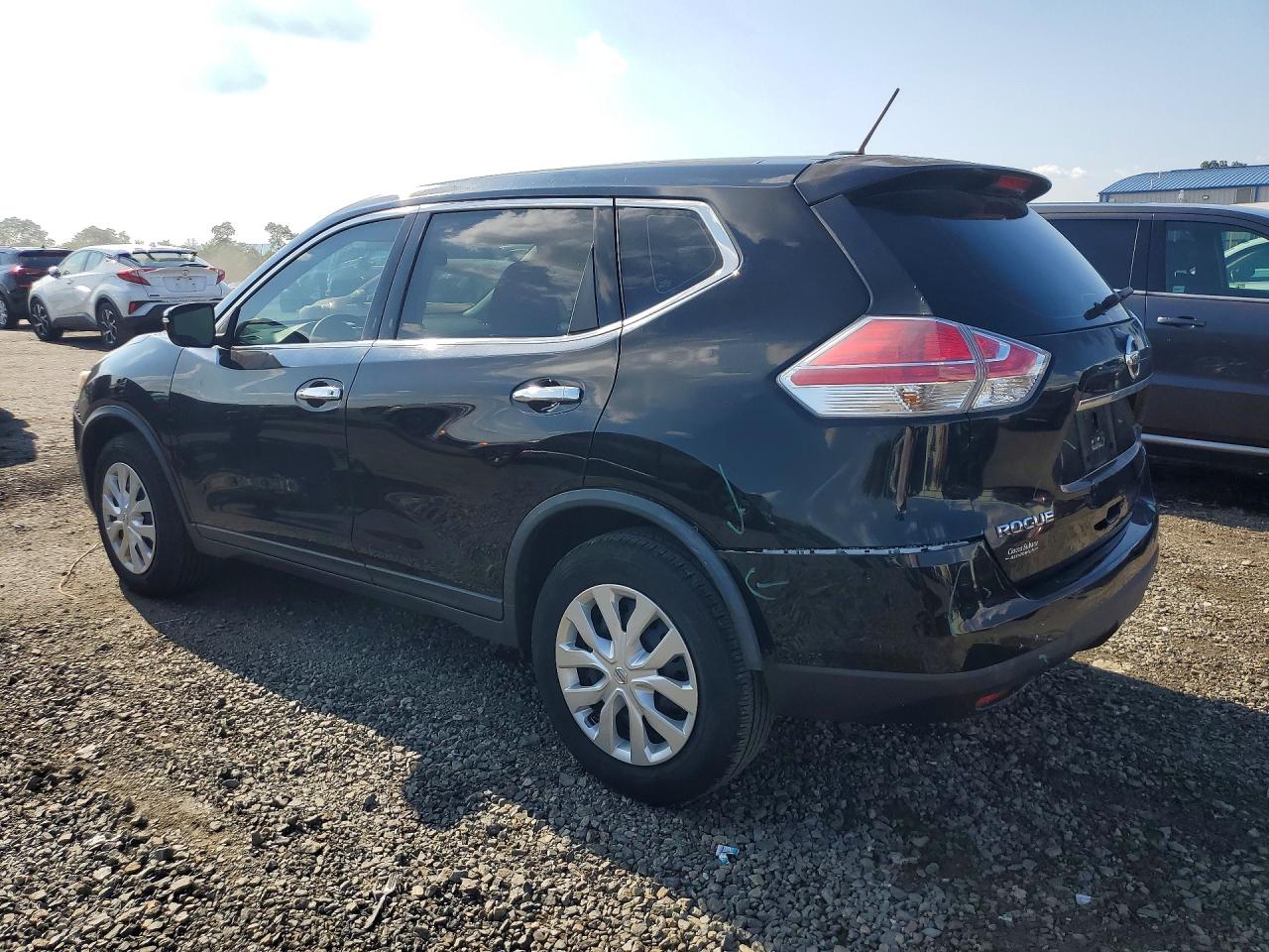 2015 Nissan Rogue S Черный vin: KNMAT2MV2FP537868