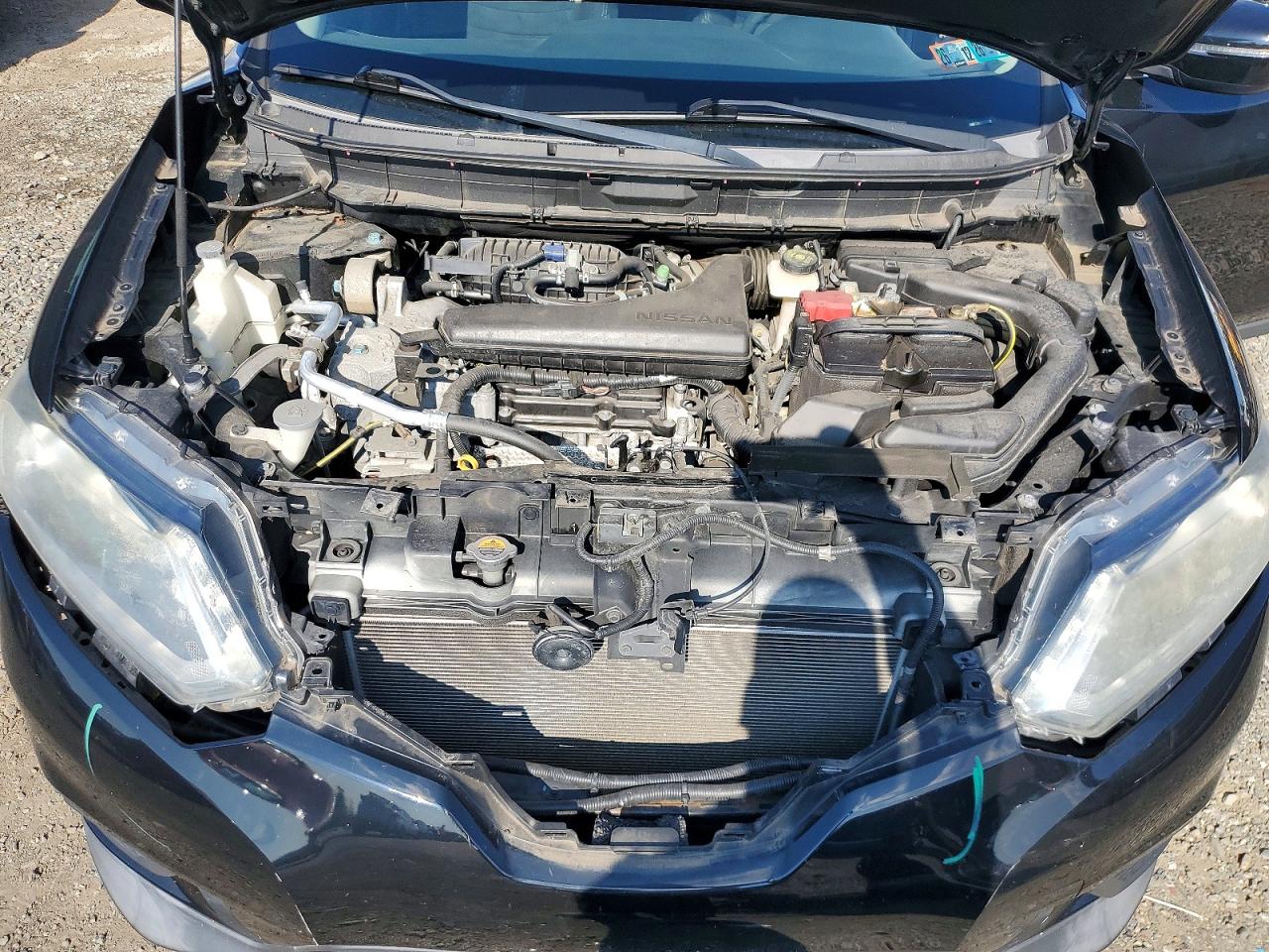 2015 Nissan Rogue S Черный vin: KNMAT2MV2FP537868