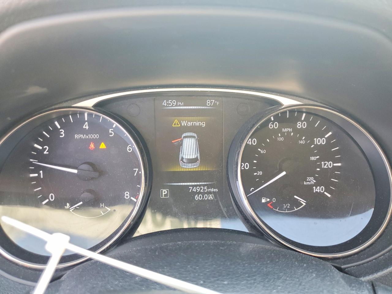 2015 Nissan Rogue S Черный vin: KNMAT2MV2FP537868