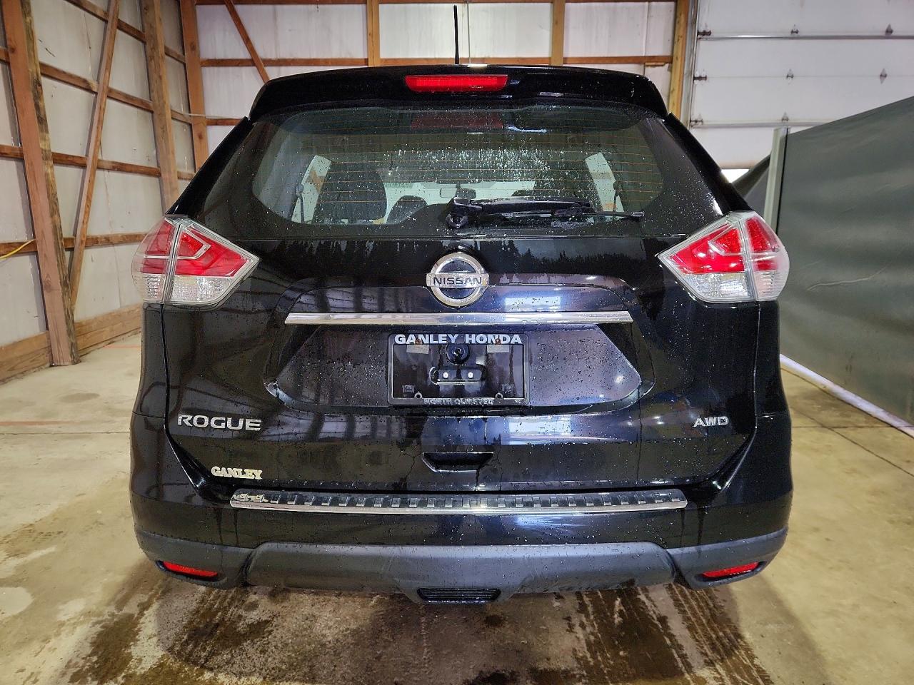 2015 Nissan Rogue S Black vin: KNMAT2MV2FP537921