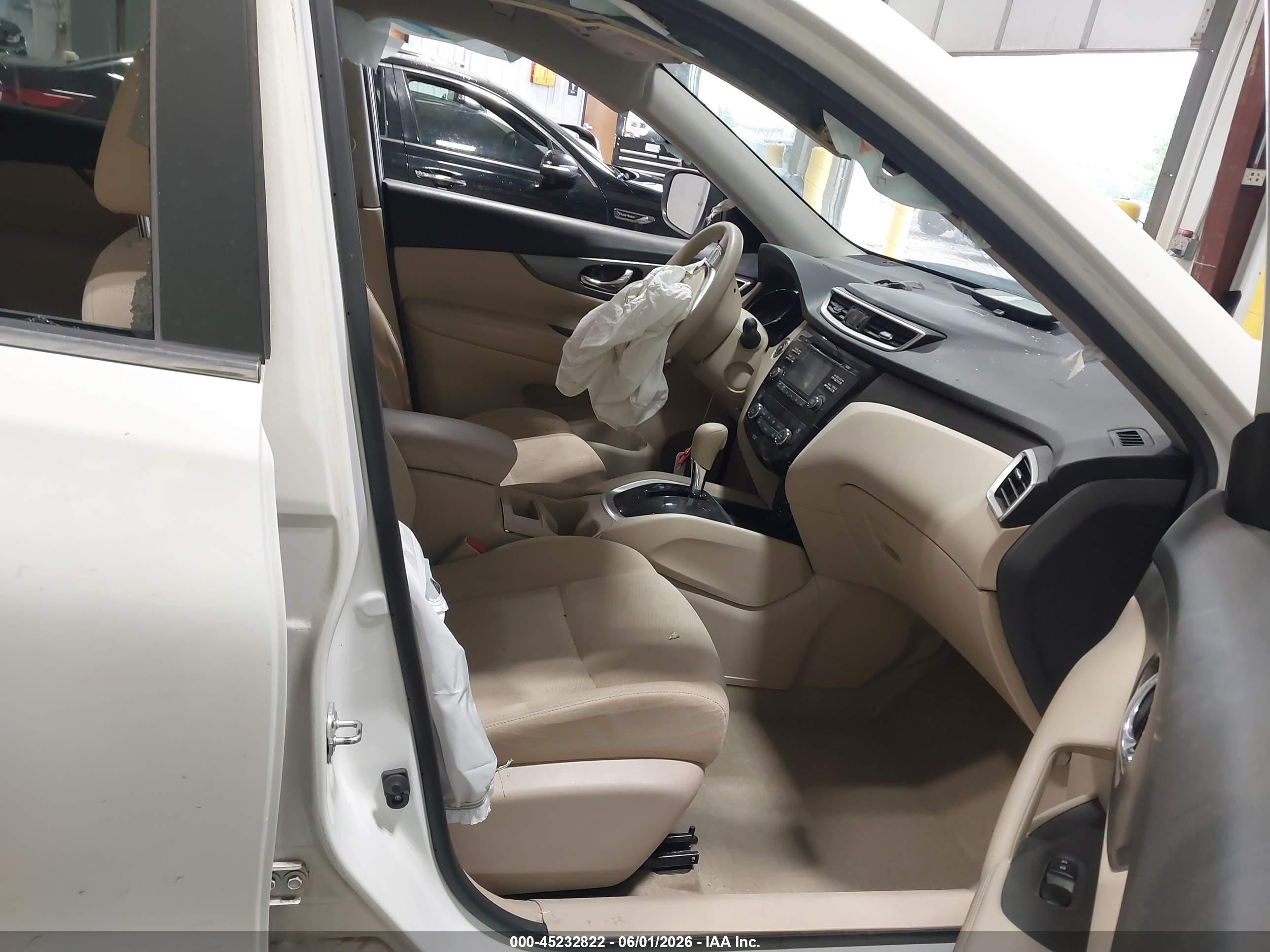 2015 Nissan Rogue Sv White vin: KNMAT2MV2FP539913