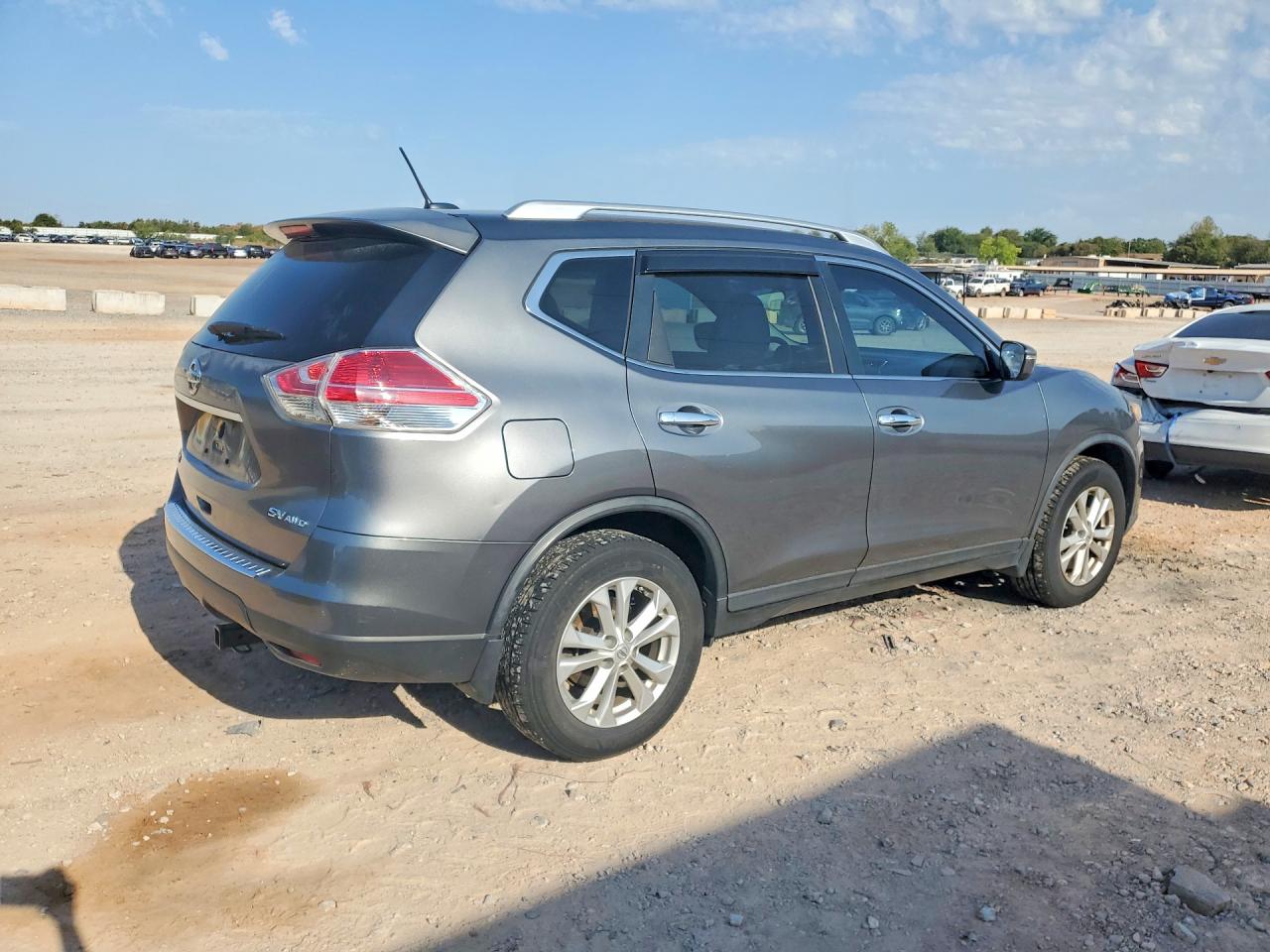 2015 Nissan Rogue Sv Gray vin: KNMAT2MV2FP543055