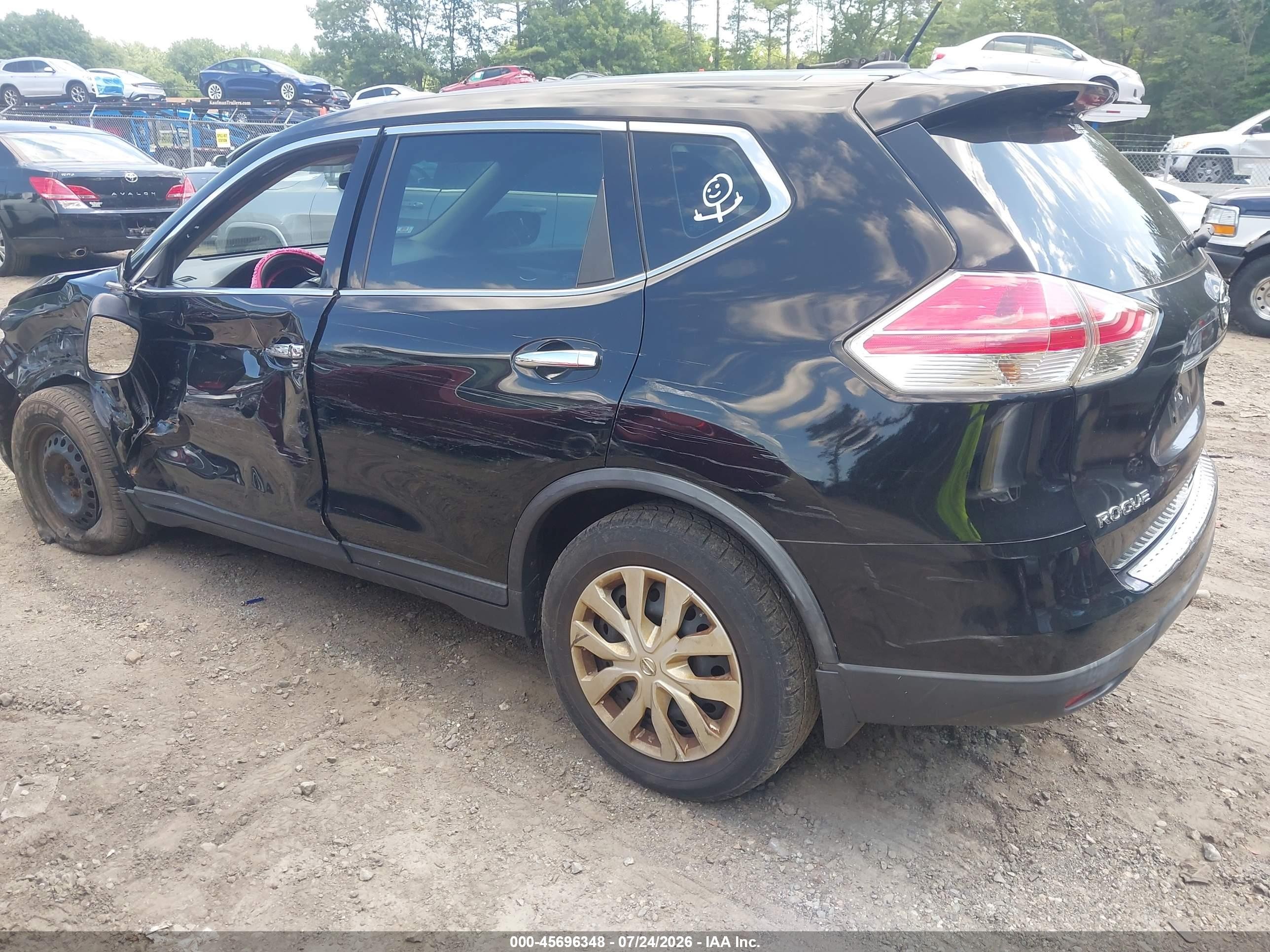2015 Nissan Rogue S Black vin: KNMAT2MV2FP561958