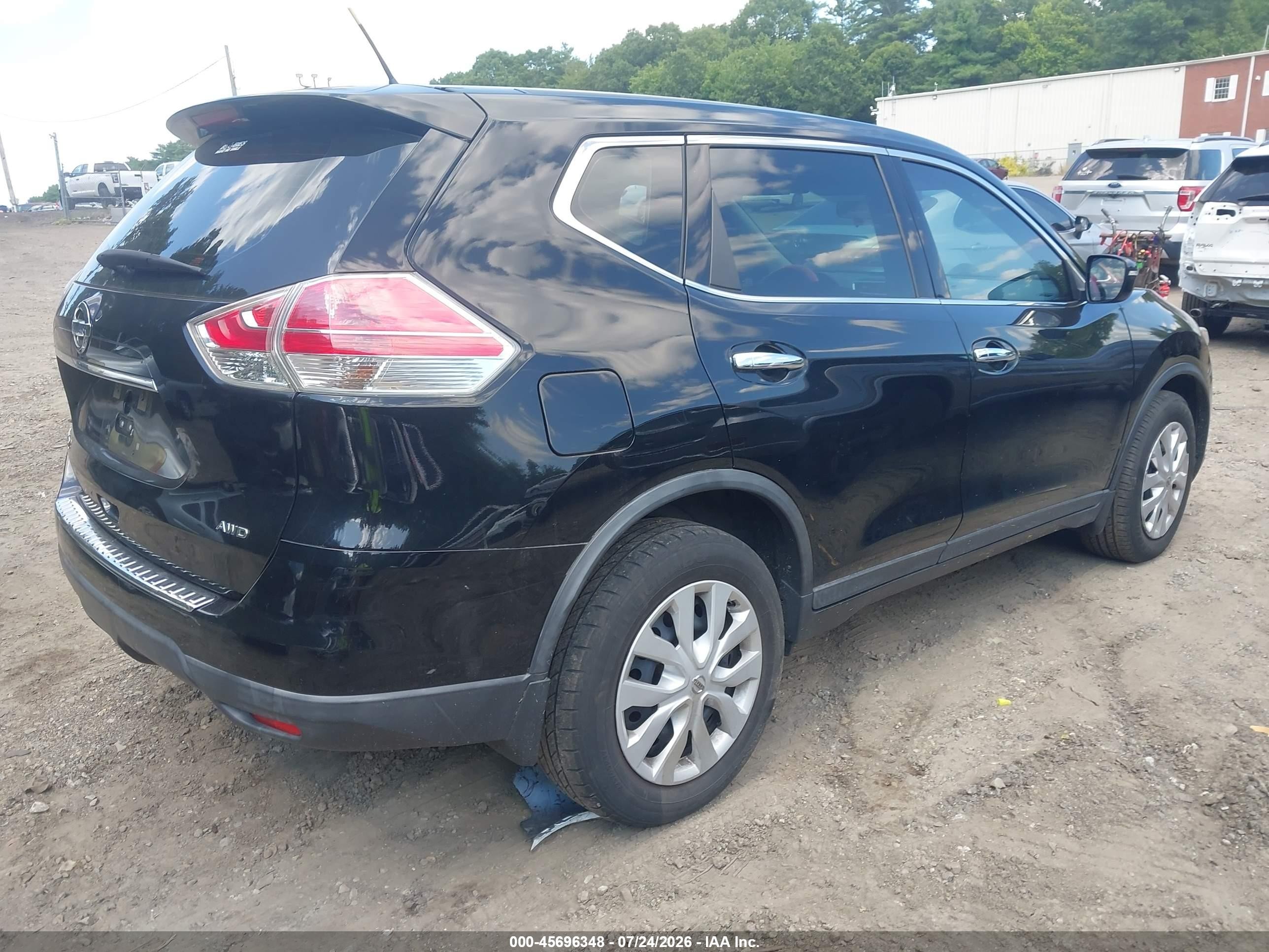 2015 Nissan Rogue S Black vin: KNMAT2MV2FP561958