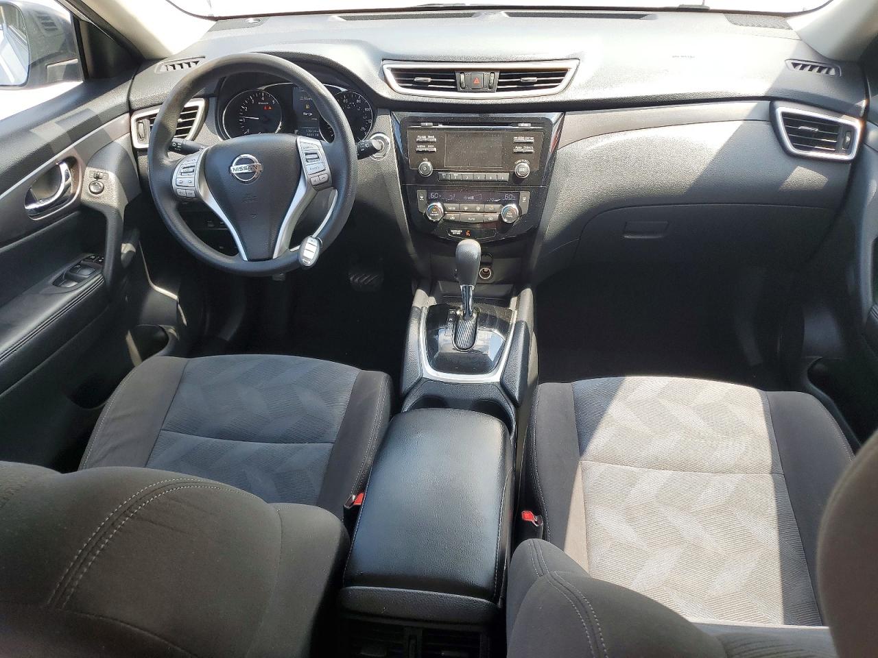 2016 Nissan Rogue Sv Silver vin: KNMAT2MV2GP631086