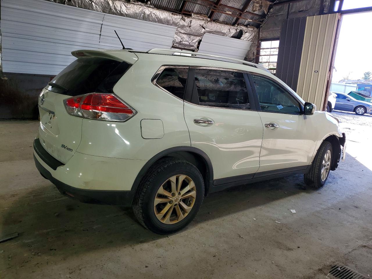 2016 Nissan Rogue Sv White vin: KNMAT2MV2GP673256